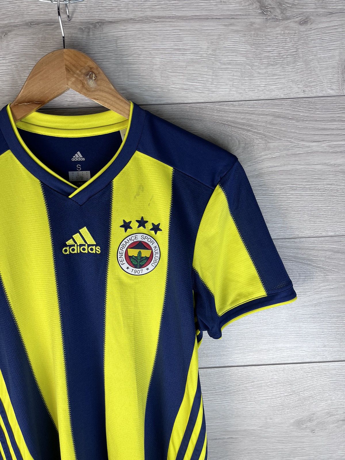 Adidas Mens soccer jersey Adidas FC Fenerbahce sport 1907 Size US S / EU 44-46 / 1 - 2 Thumbnail