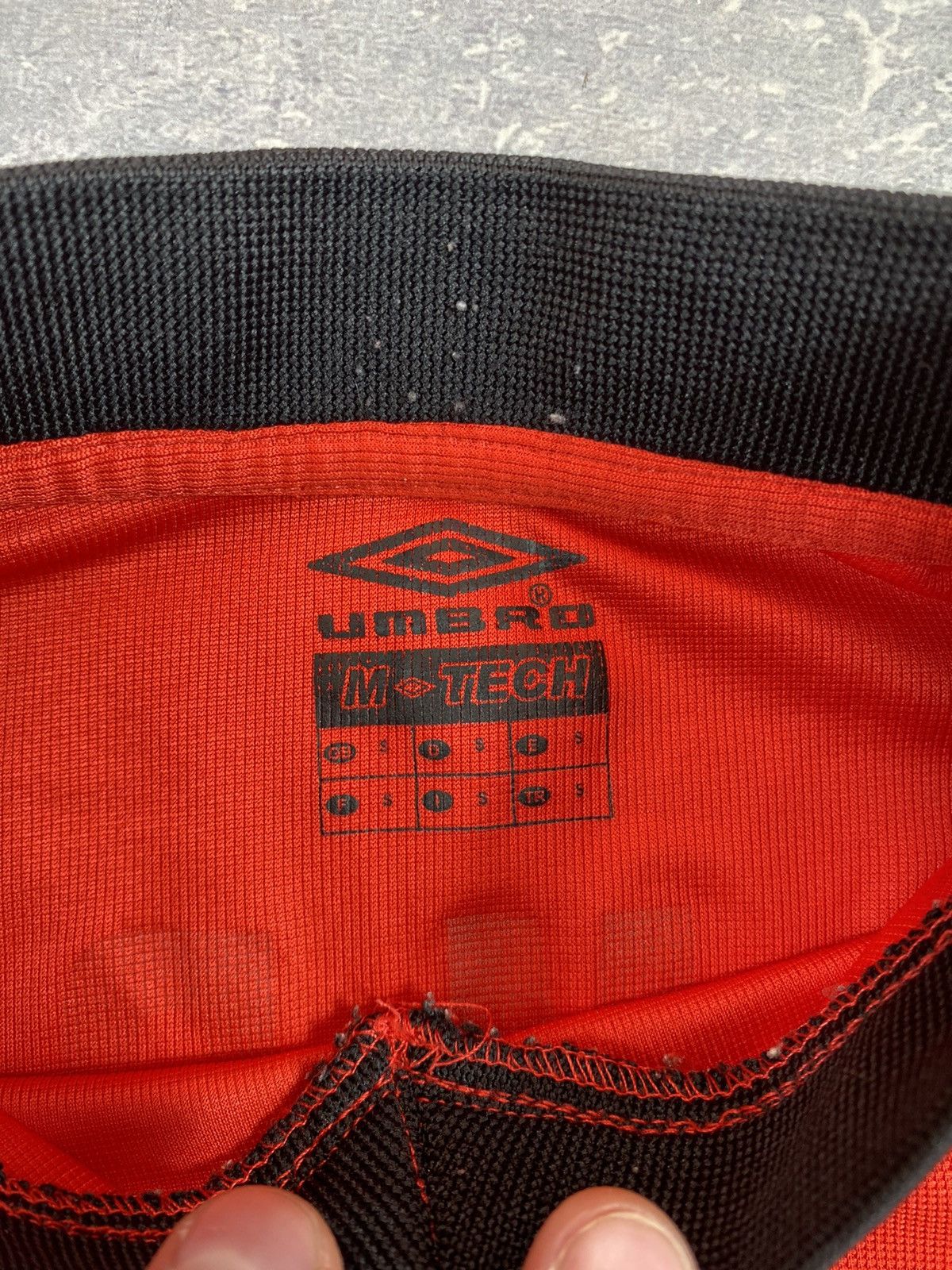 Umbro × Vintage Vintage Umbro Galatasaray 2002-2003 Soccer Jersey Emre #9 Size US S / EU 44-46 / 1 - 8 Thumbnail