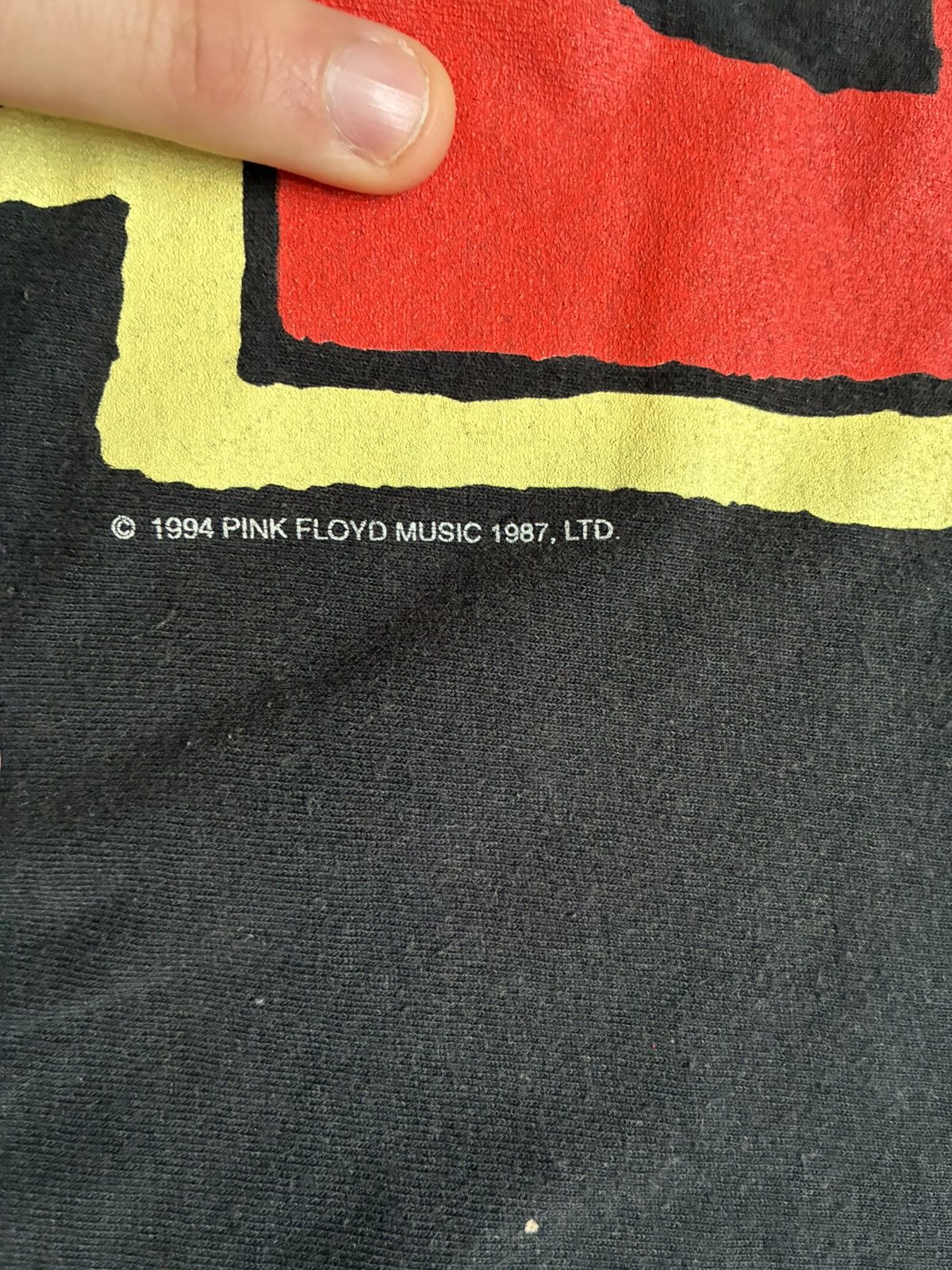 Pink Floyd Pink Floyd division bell Euro tshirt. Size US L / EU 52-54 / 3 - 3 Thumbnail