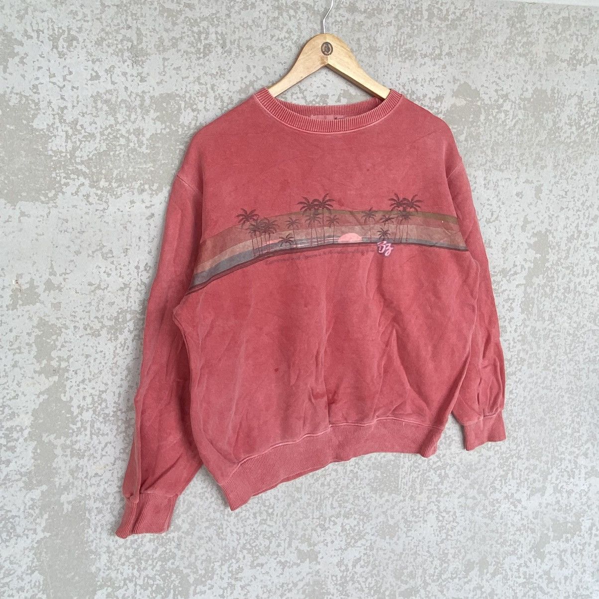 Other Vintage Hawaii Beach Printed Crewneck Sweatshirt Red Size M Size US M / EU 48-50 / 2 - 3 Thumbnail