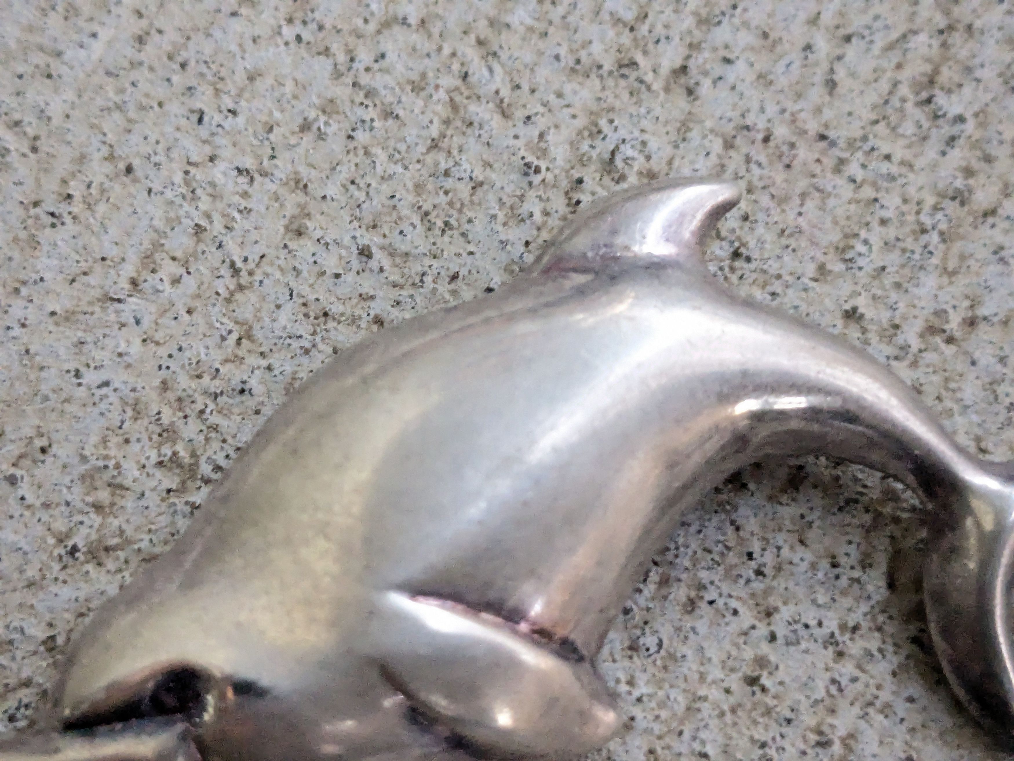 Jewelry × Vintage Vintage Sterling Silver Dolphin Pin Brooch Animal Size ONE SIZE - 5 Thumbnail