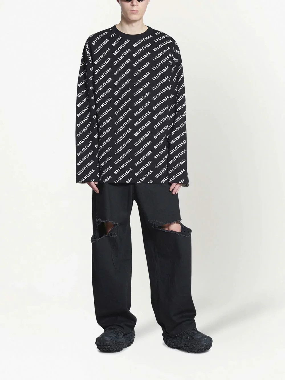 o1mt1gz0924 All-Over Crewneck in Black/White