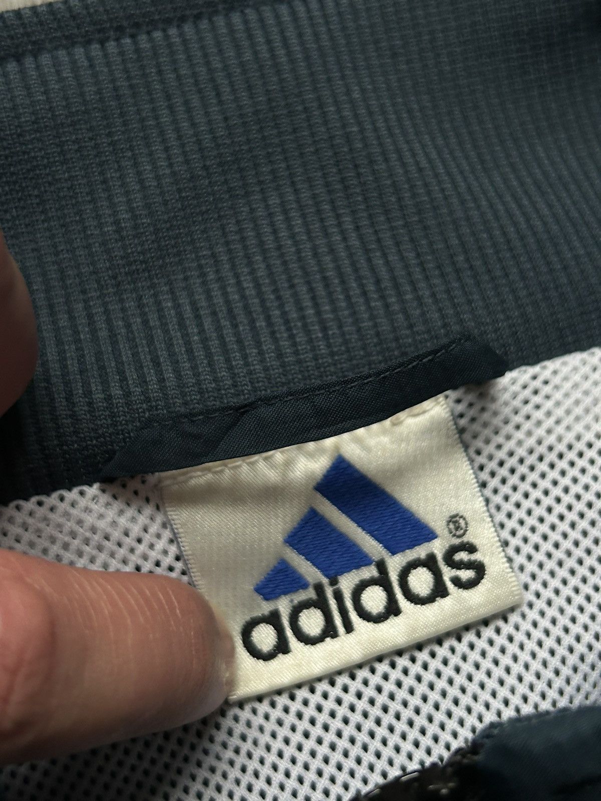 Adidas × Vintage Jacket 🧥 Adidas 🔘 Vintage 🔘 Streetwear 🔘 Sportswear 🔘 Size US L / EU 52-54 / 3 - 4 Thumbnail