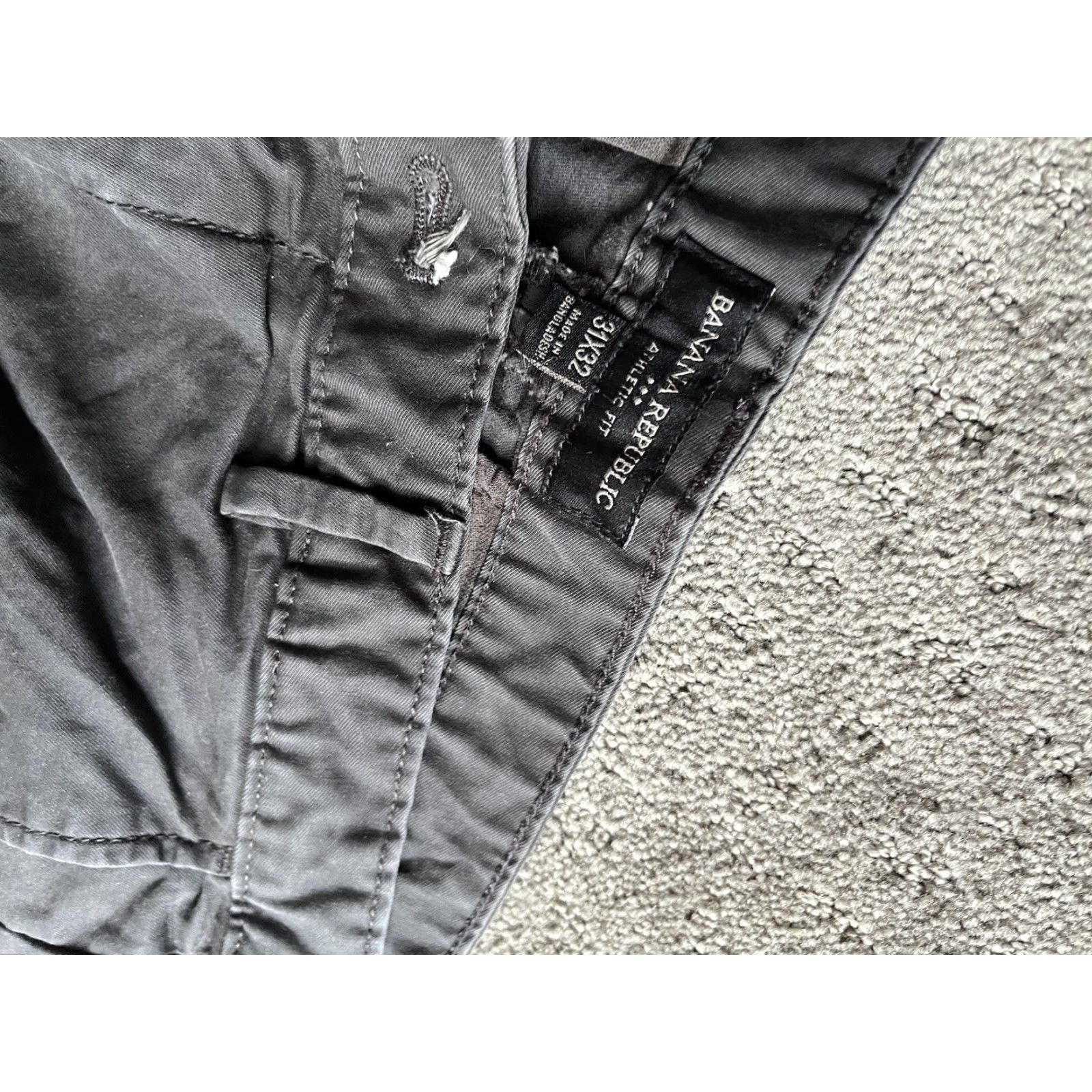 Banana Republic Banana Republic Men's Athletic Fit Chino Pants Gray 31X32 Size US 31 - 5 Thumbnail