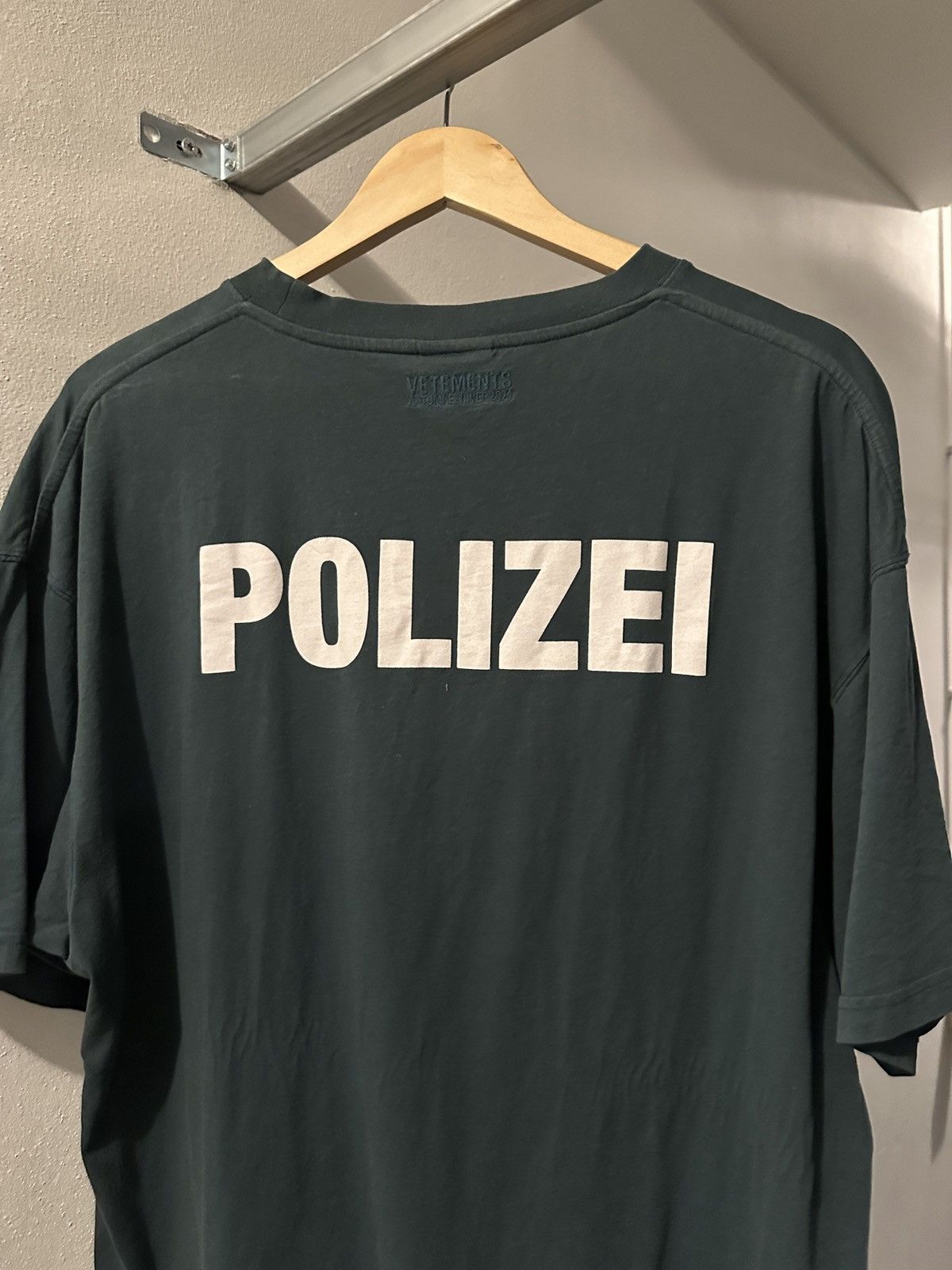 Vetements Polizei T-Shirt Size US M / EU 48-50 / 2 - 2 Thumbnail