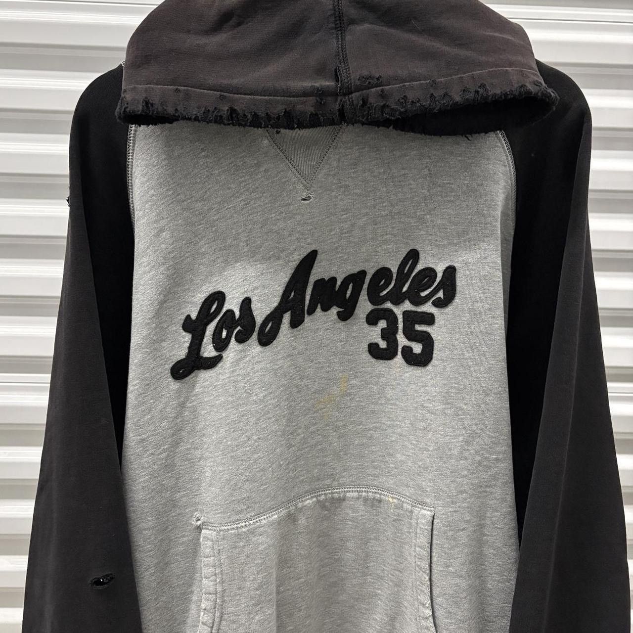 Vintage Vintage Distressed & Faded Los Angeles Oversized Hoodie Size US L / EU 52-54 / 3 - 1 Thumbnail
