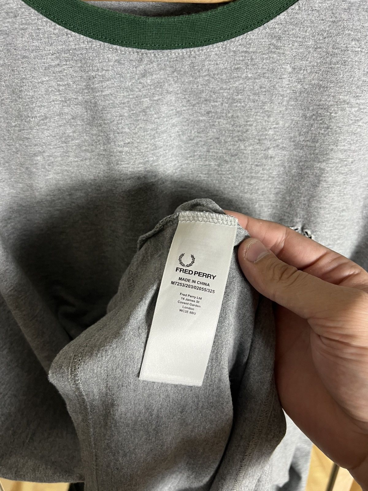Fred Perry Fred Perry T-Shirts Luxury Vintage Y2K Size US XXL / EU 58 / 5 - 6 Thumbnail
