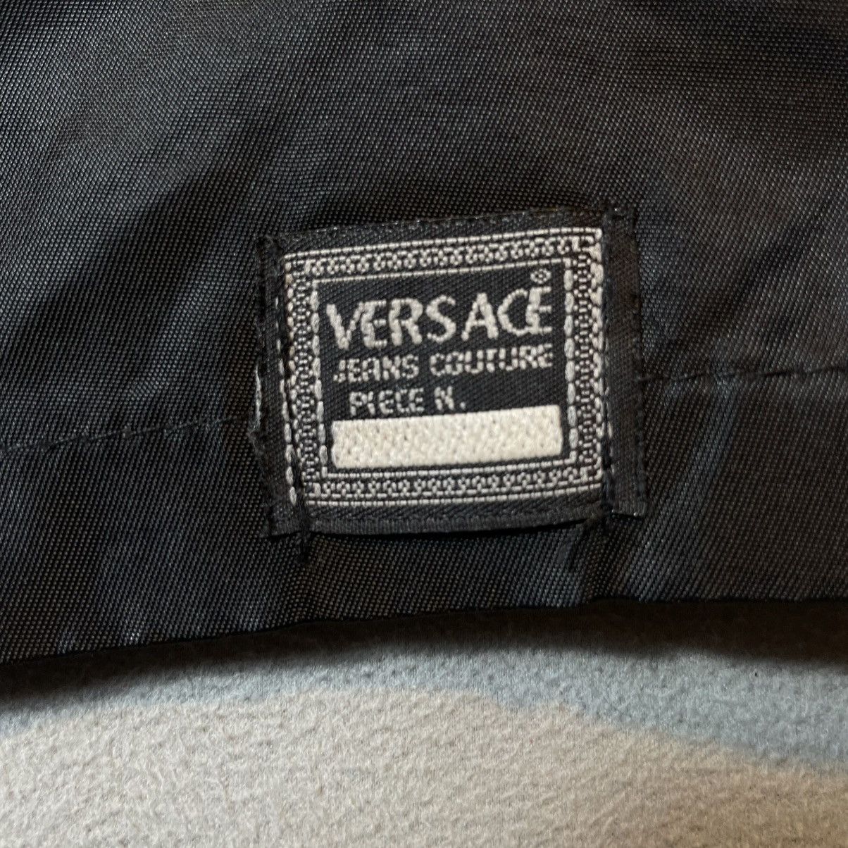 Versace Jeans Couture VERSACE MEDUSA EMBROIDERED VEST Made in ITALY Size XS / US 0-2 / IT 36-38 - 4 Thumbnail