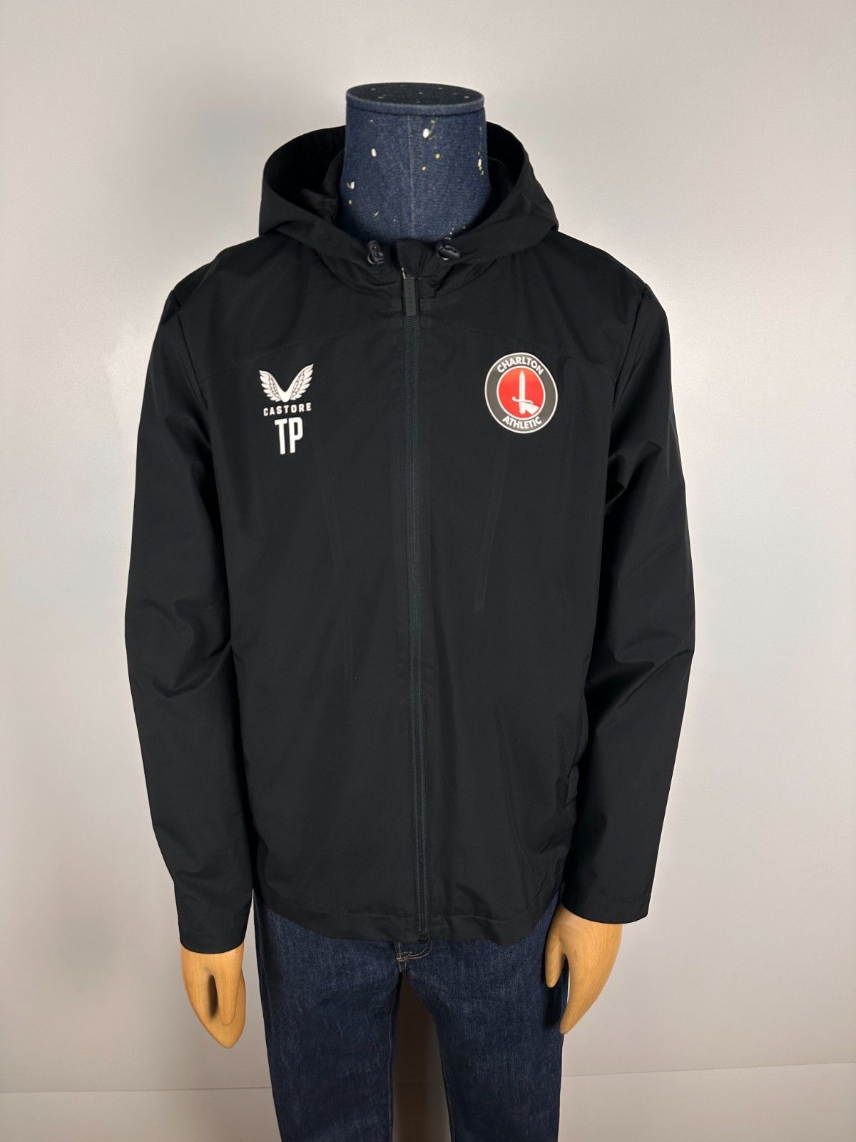 Castore Charlton Training Jacket Soccer Castore Black Size M Black Size US M / EU 48-50 / 2 - 1 Thumbnail
