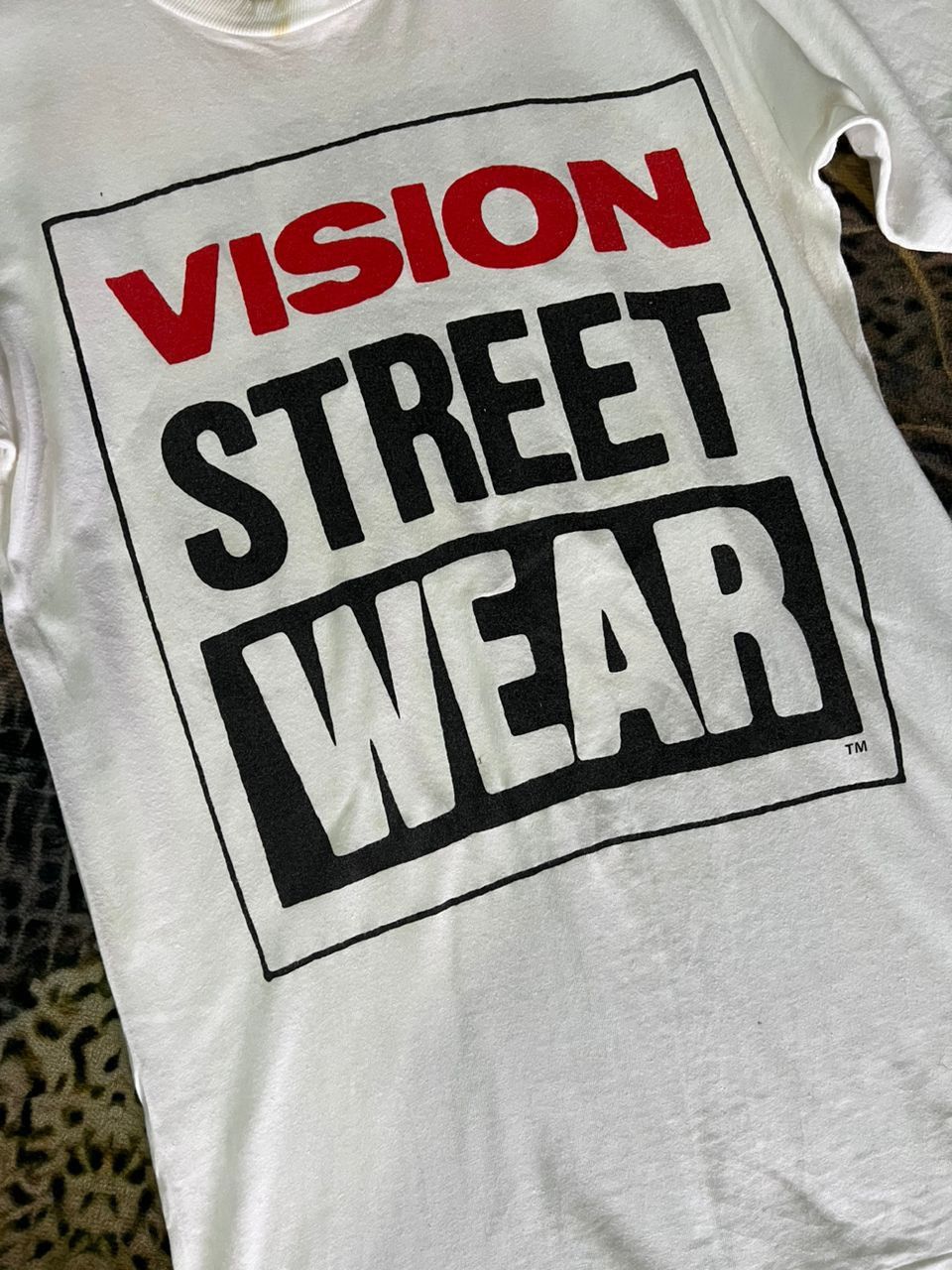 Vintage × Vision Streetwear Vintage 80s Single Stitch Vision Streetwear Spellout Size US L / EU 52-54 / 3 - 9 Thumbnail