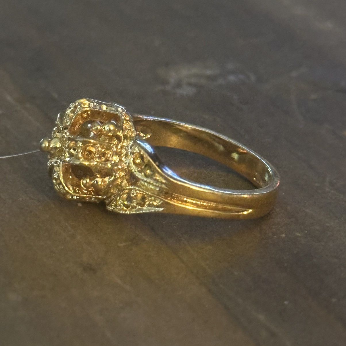 Vintage Vintage LIND 14K HGE gold crown ring Size ONE SIZE - 8 Thumbnail