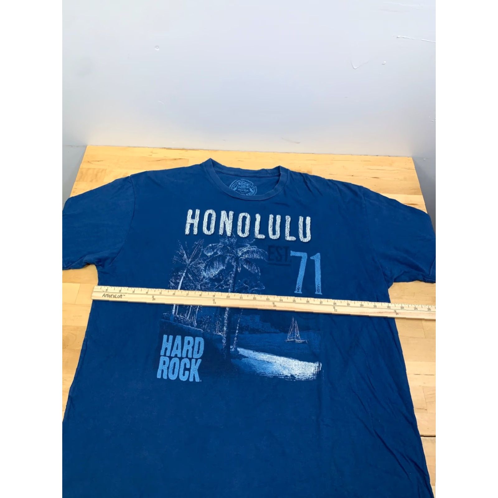 Hard Rock Cafe Hard Rock Cafe Shirt Mens XL Blue 11839 Graphic Print Short Sleeve Crew Neck T-Shirt Rock Music Casual Men Size US XL / EU 56 / 4 - 5 Thumbnail