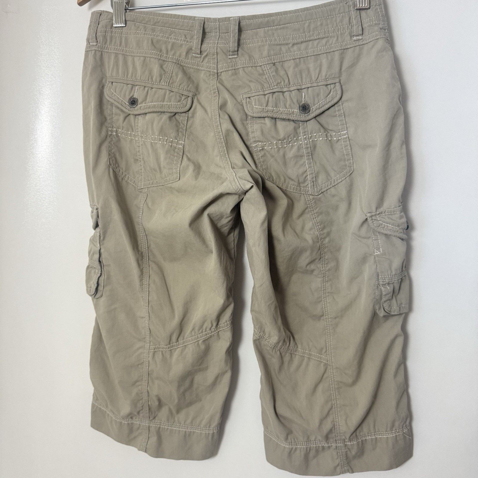 Kuhl Kuhl Kontra Shorts Khaki Capri Cargo Stretch Hiking Roll Up Size 28" / US 6 / IT 42 - 2 Thumbnail