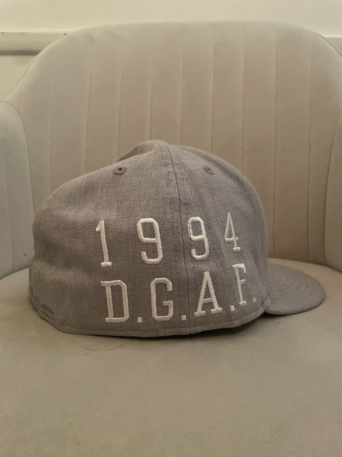New Era × Supreme Supreme OG DGAF New Era Fitted • 7 5/8 Size ONE SIZE - 2 Thumbnail