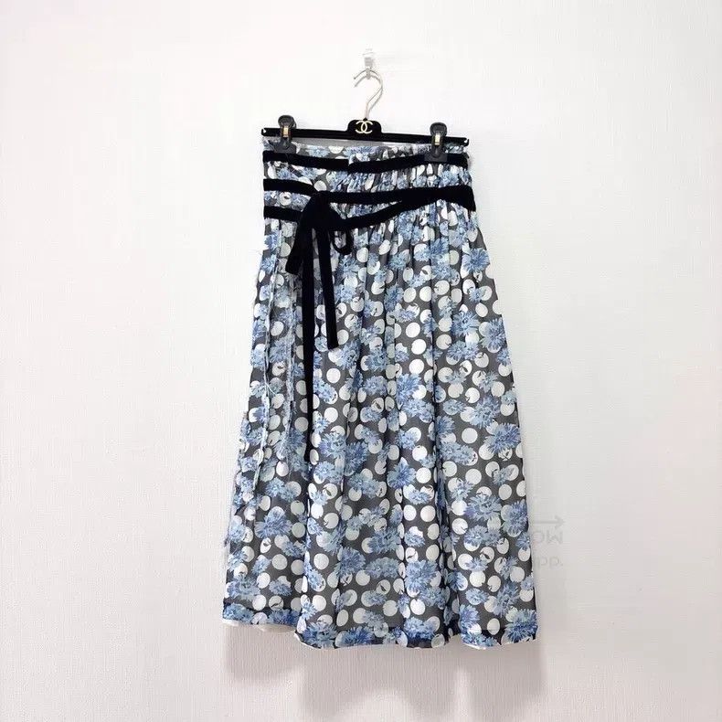 Comme des Garcons Comme Des Garcons size M Goose Down Ribbon Floral Wrap Ski Size 22" - 1 Thumbnail