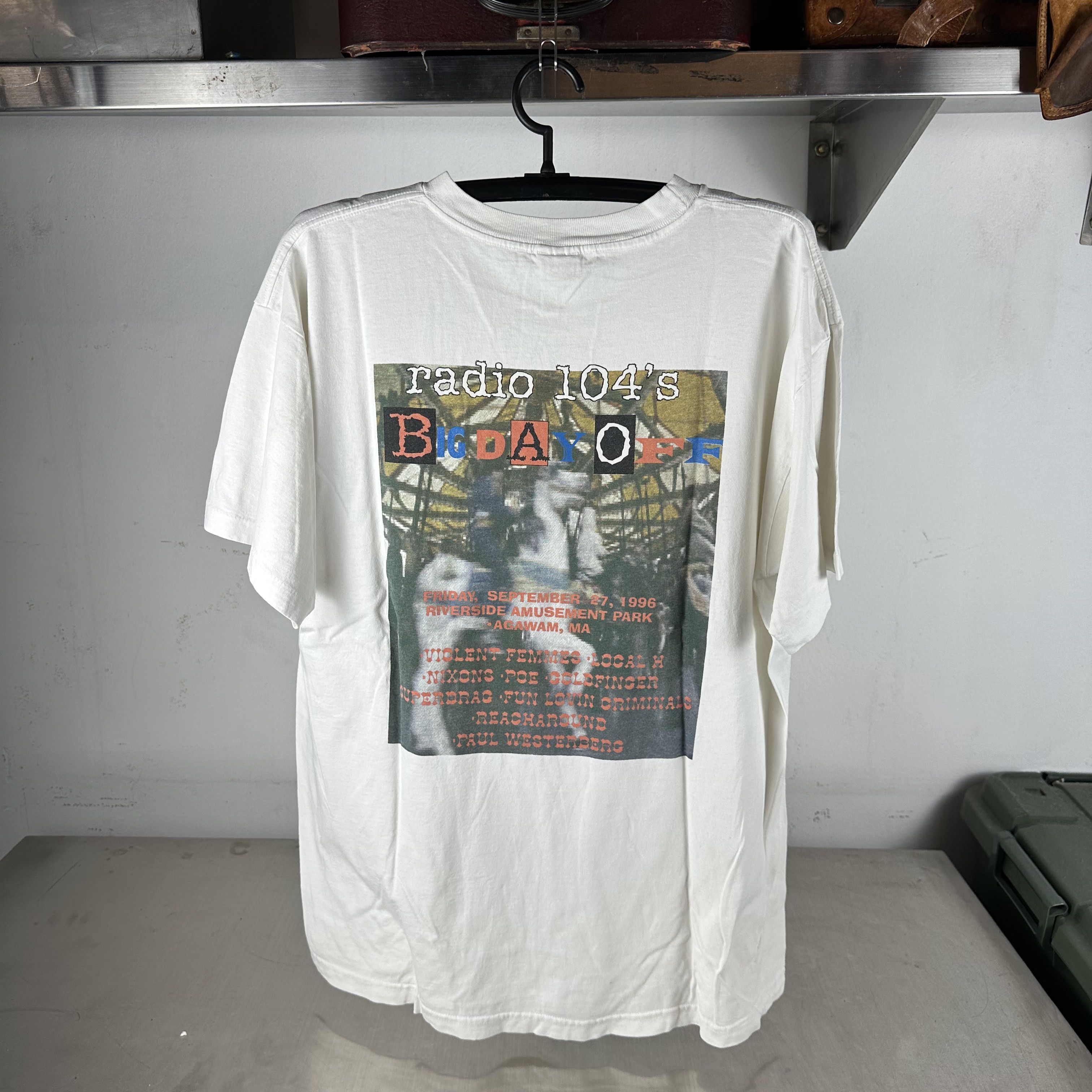 Vintage 1996 Violent Femmes Fun Lovin Criminals Big Day Off Tee Size US XL / EU 56 / 4 - 1 Thumbnail