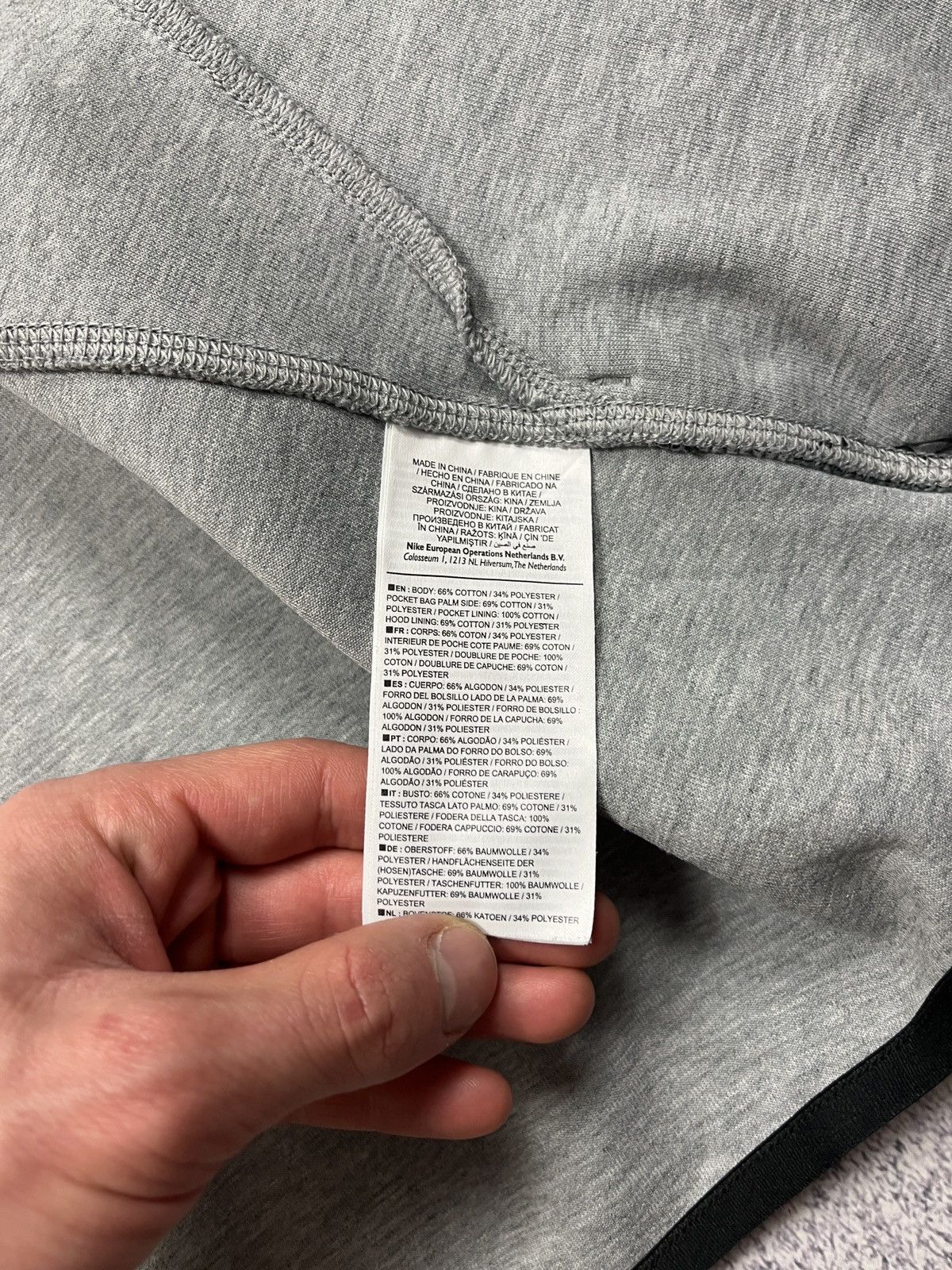 Japanese Brand Nike NSW Tech Fleece Zip Hoodie Drill Jacket Grey Size L Size US L / EU 52-54 / 3 - 20 Thumbnail
