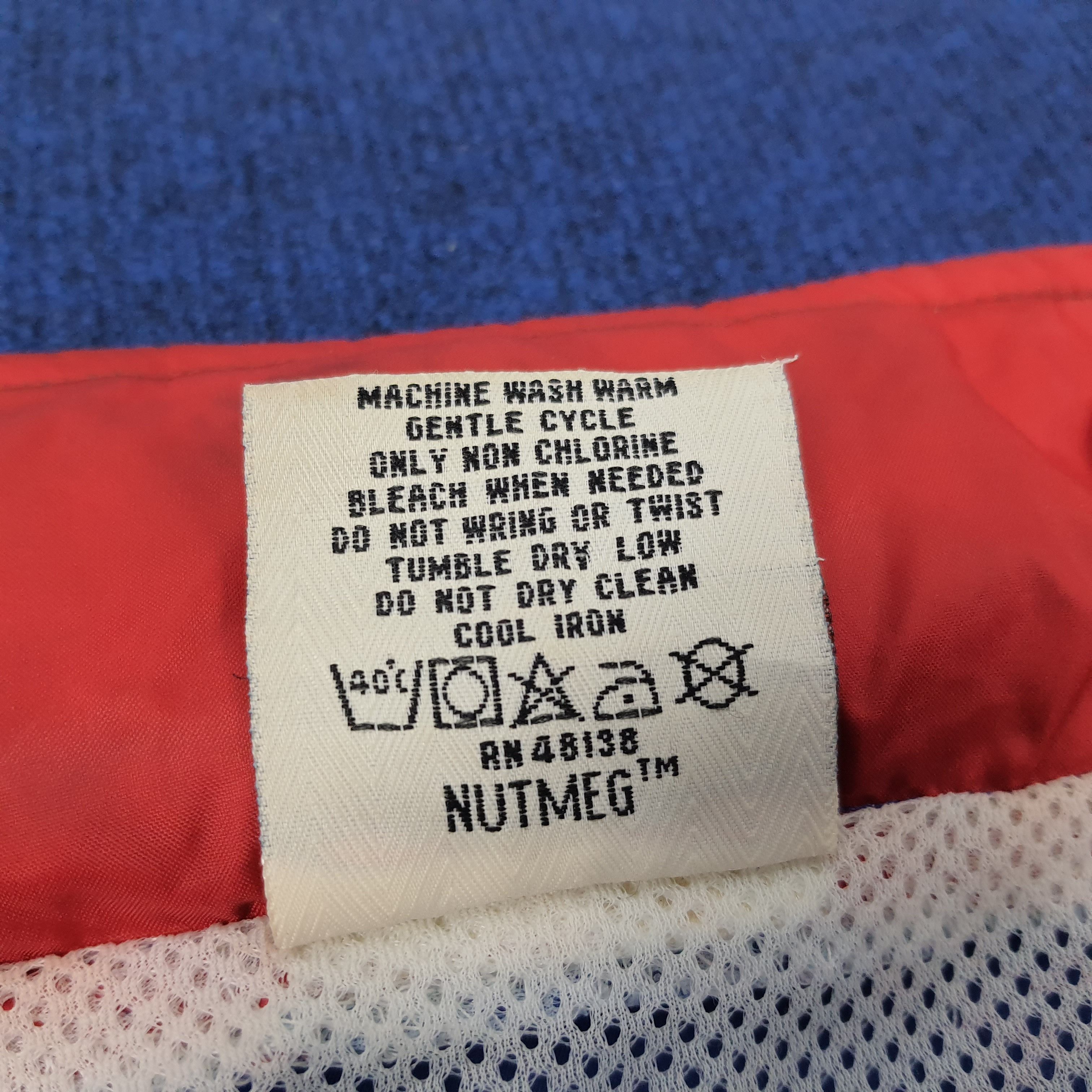 Vintage Vintage NUTMEG FIFA World Cup USA '94 Jacket Size US XL / EU 56 / 4 - 6 Thumbnail