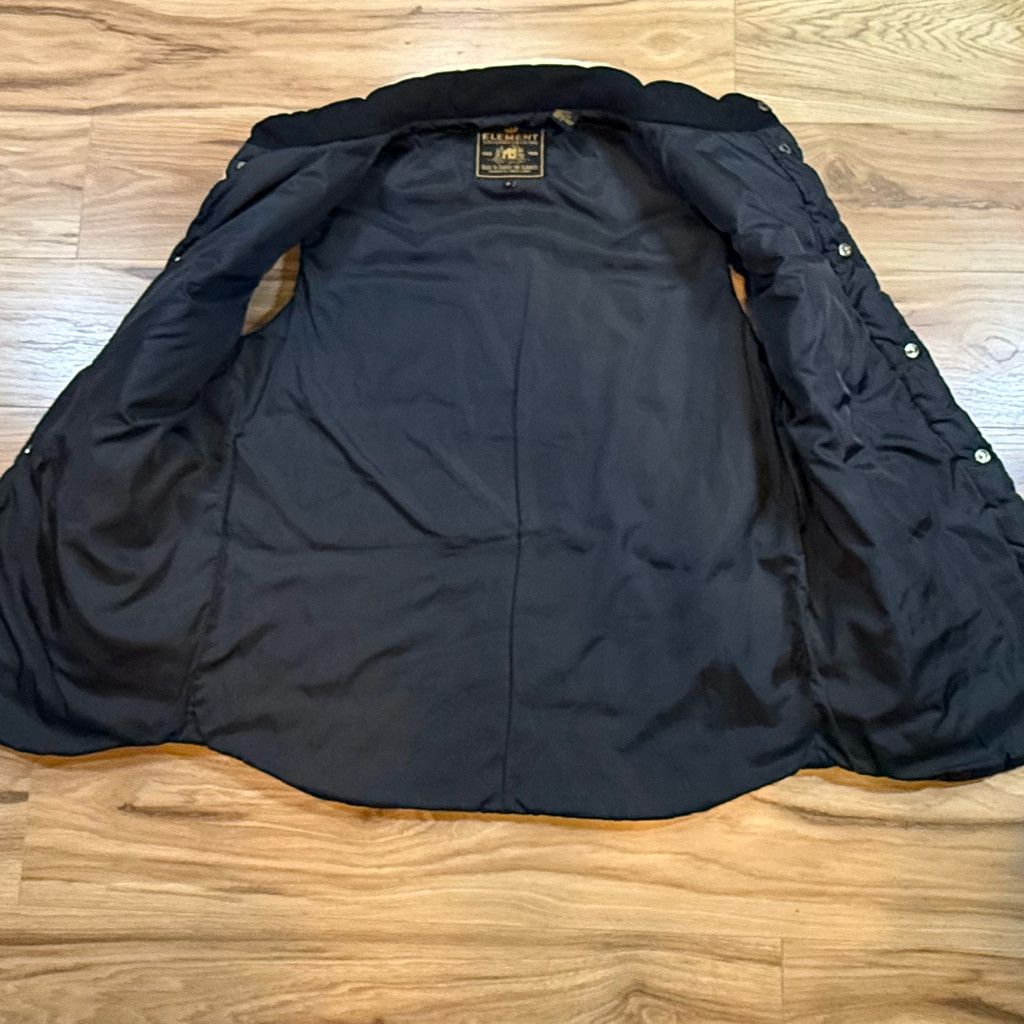 Element Element Men’s Vest Wolfeboro Puffer Large (Button Damaged) Size US M / EU 48-50 / 2 - 3 Thumbnail