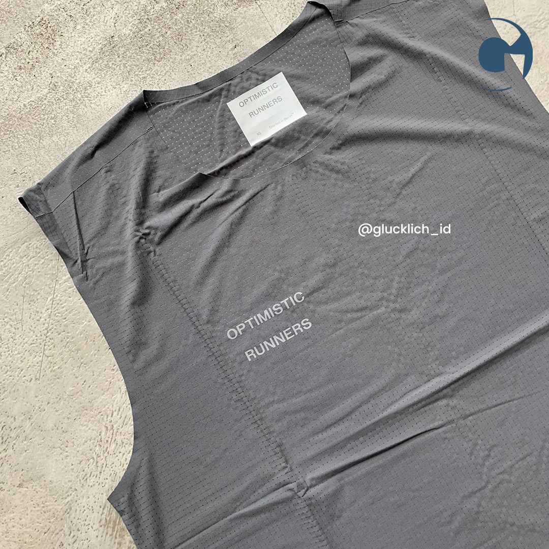 Other Optimistic Runners, Perforated Crop Tank Top in Grey Size US S / EU 44-46 / 1 - 6 Thumbnail
