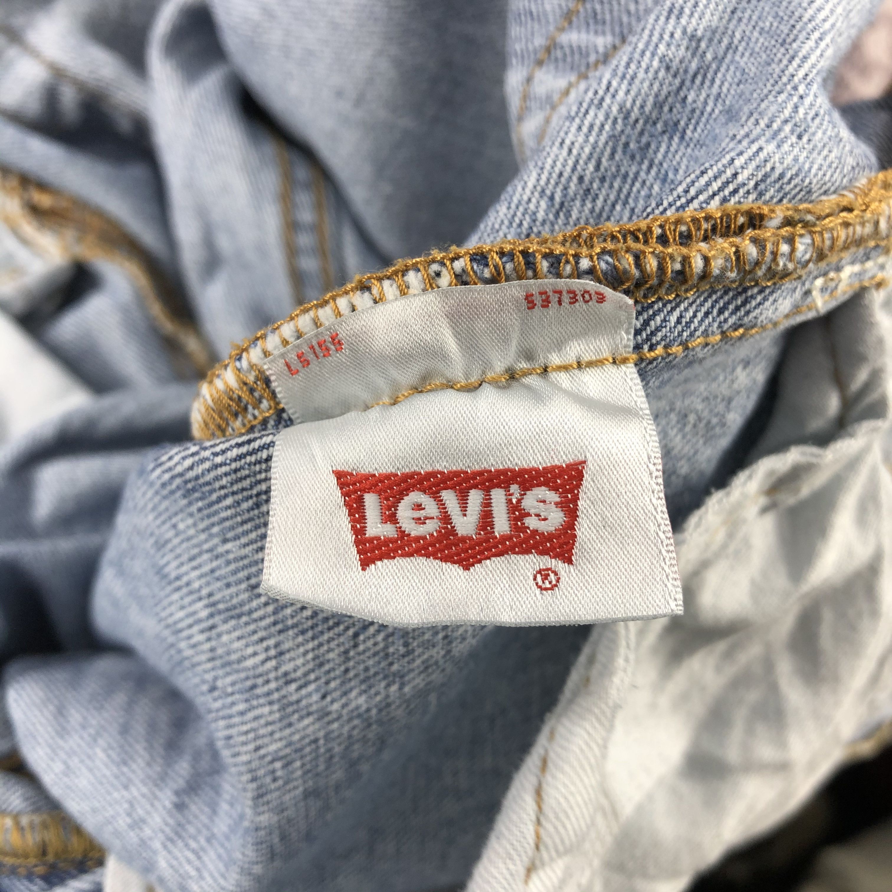 Levi's Vintage Blue Wash Levis 501 Jeans-JM3148 Size US 39 - 14 Thumbnail