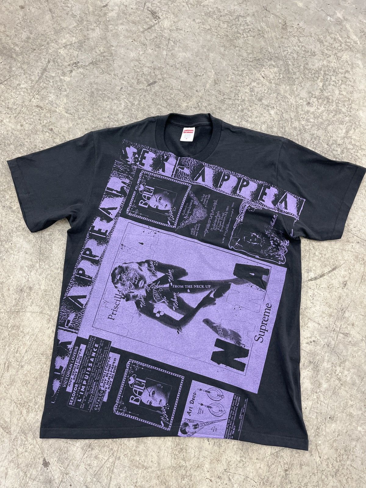 Supreme New Supreme college tee Black M Size US M / EU 48-50 / 2 - 1 Thumbnail