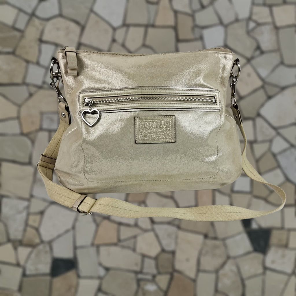 Coach Coach Poppy 2 Way Metallic Shoulder Handbag Purse Women Leather Ivory Metallic 14x12x3 Womens Size ONE SIZE - 1 Thumbnail