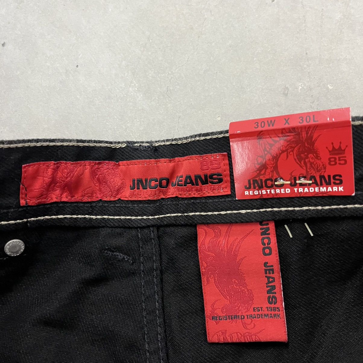 JNCO NWT Y2K Jnco Jeans Rare Flaming Skull Pocket 30x30 Size US 30 / EU 46 - 10 Thumbnail