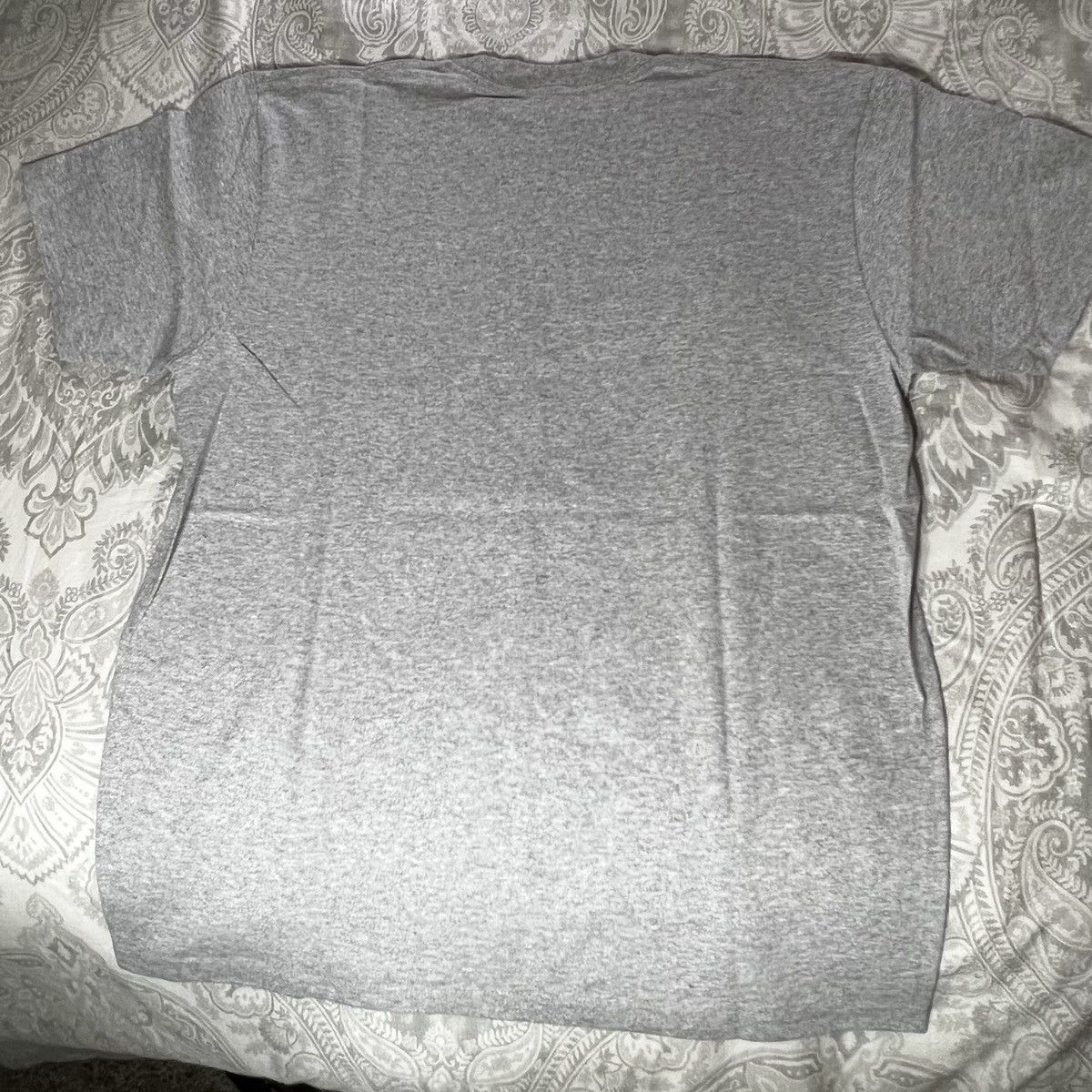 Supreme Supreme Grey Bandana Box logo tee Blue bandana bogo tee Size US L / EU 52-54 / 3 - 12 Thumbnail