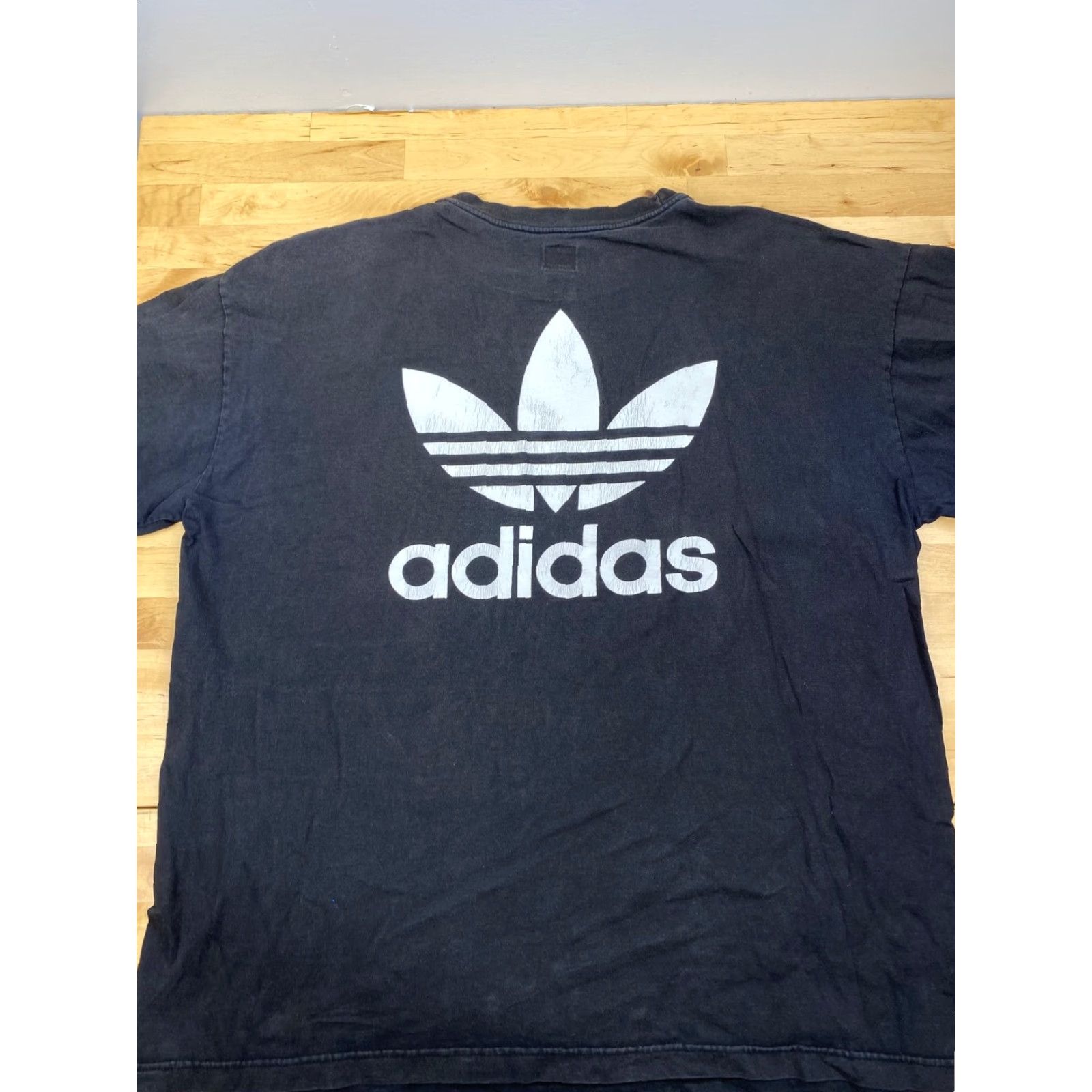 Adidas Adidas T-Shirt Black XL Logo Crew Neck Short Sleeve Mens Regular Graphic 3154 Size US XL / EU 56 / 4 - 3 Thumbnail