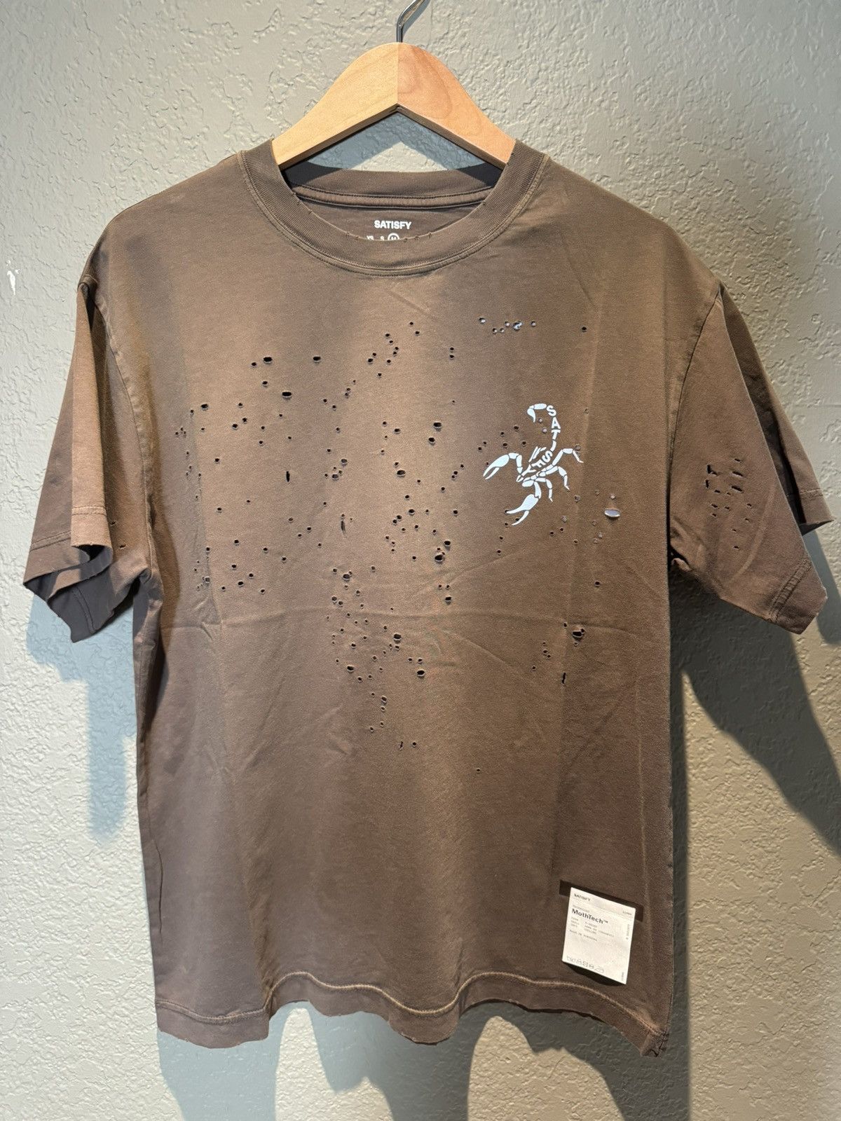 ナ*ジ様 SATISFY スコーピオンプリント Tシャツ M Satisfy Satisfy Moth-Tech Scorpion Reflective Sun-Bleached Brown