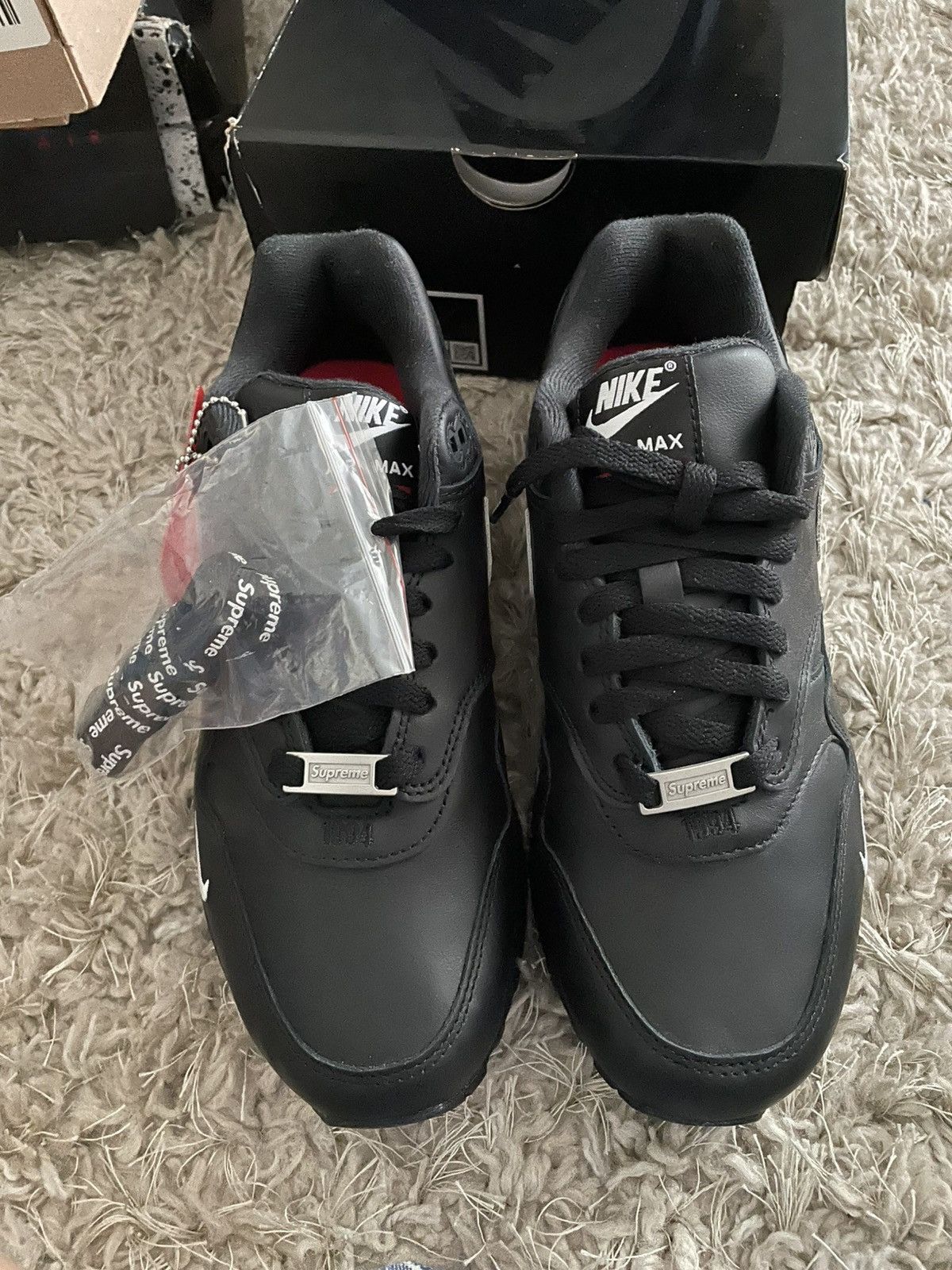 Nike Air Max 1 87 x Supreme Black Size US 7.5 / IT 37.5 - 4 Thumbnail