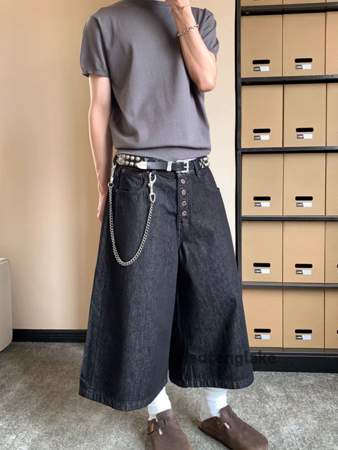 Designer Unisex outdoor utility punk hiphop yuppie flared shorts Size US 30 / EU 46 - 9 Thumbnail