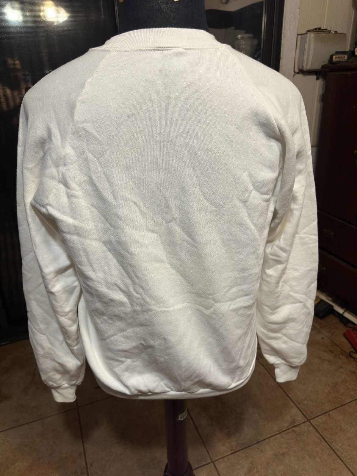 Jerzees UCLA Bruins Sweatshirt Men's L Pullover Sweater White Size US L / EU 52-54 / 3 - 2 Thumbnail