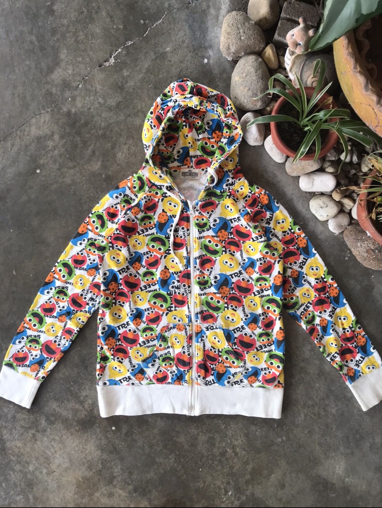 Cartoon Network × Japanese Brand × Vintage 🔥 RARE 🔥 VINTAGE Sesame Street Hoddie Colourful Fullzip Size US M / EU 48-50 / 2 - 6 Thumbnail