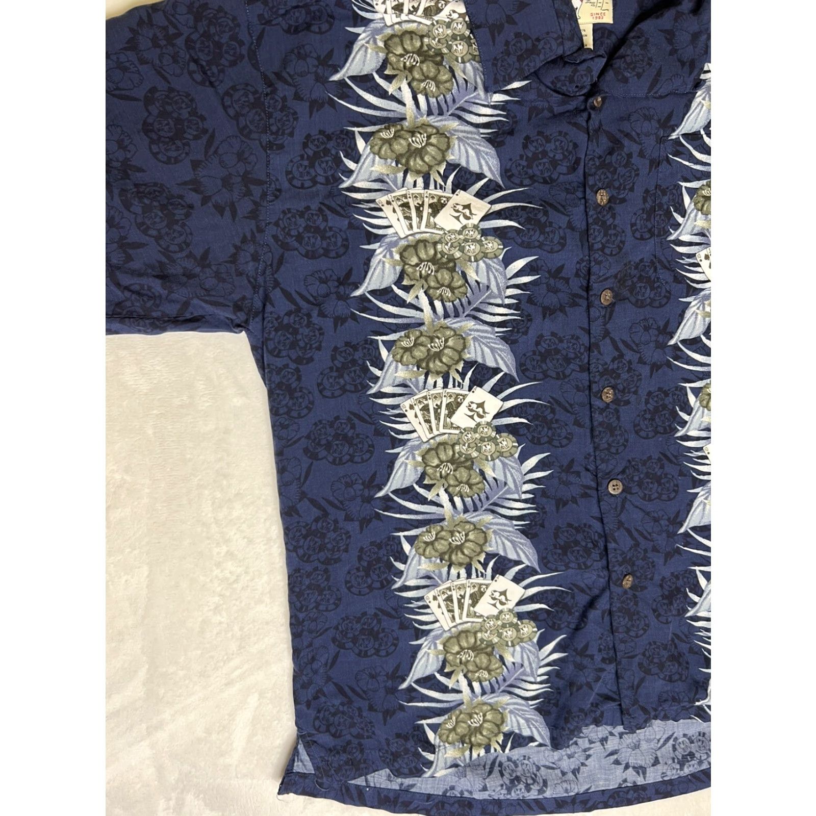 Big Dogs VINTAGE Big Dogs Hawaiian Button-Up Shirt L Blue Floral Short Sleeve Men Button-Down Collared Regular Size US L / EU 52-54 / 3 - 2 Thumbnail