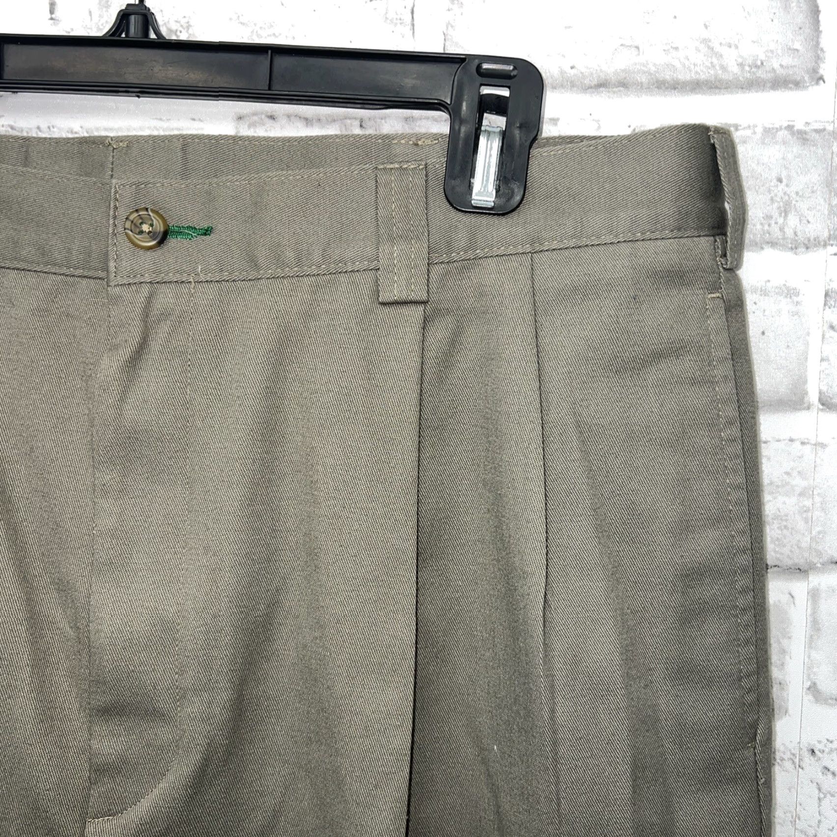 Tommy Hilfiger Tommy Hilfiger Pants Mens 36x32 Beige Khaki Travel Khakis Size US 36 / EU 52 - 2 Thumbnail