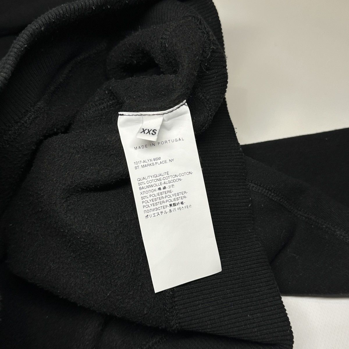 1017 ALYX 9SM 1017 ALYX 9SM Visual Cropped Hoodie Women Black Size XXS / US 00 / IT 34 - 9 Thumbnail