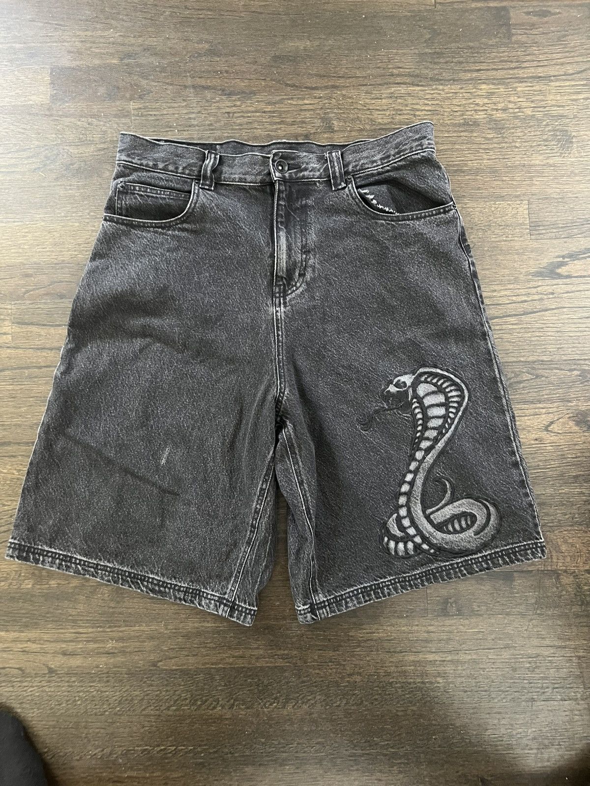 Bdg Snake Corbin Denim jorts Size US 34 / EU 50 - 1 Thumbnail