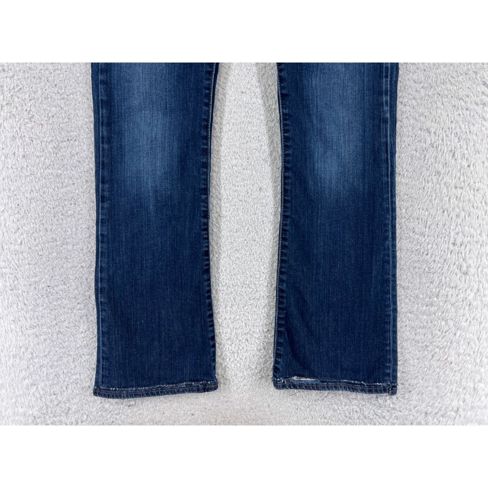 Vintage VINTAGE Rock & Republic Jeans Womens Regular Jeans Blue 26 in Low Rise Rock & Republic 5-Pocket Denim Flared Cotton Blend Size 28" / US 6 / IT 42 - 2 Thumbnail