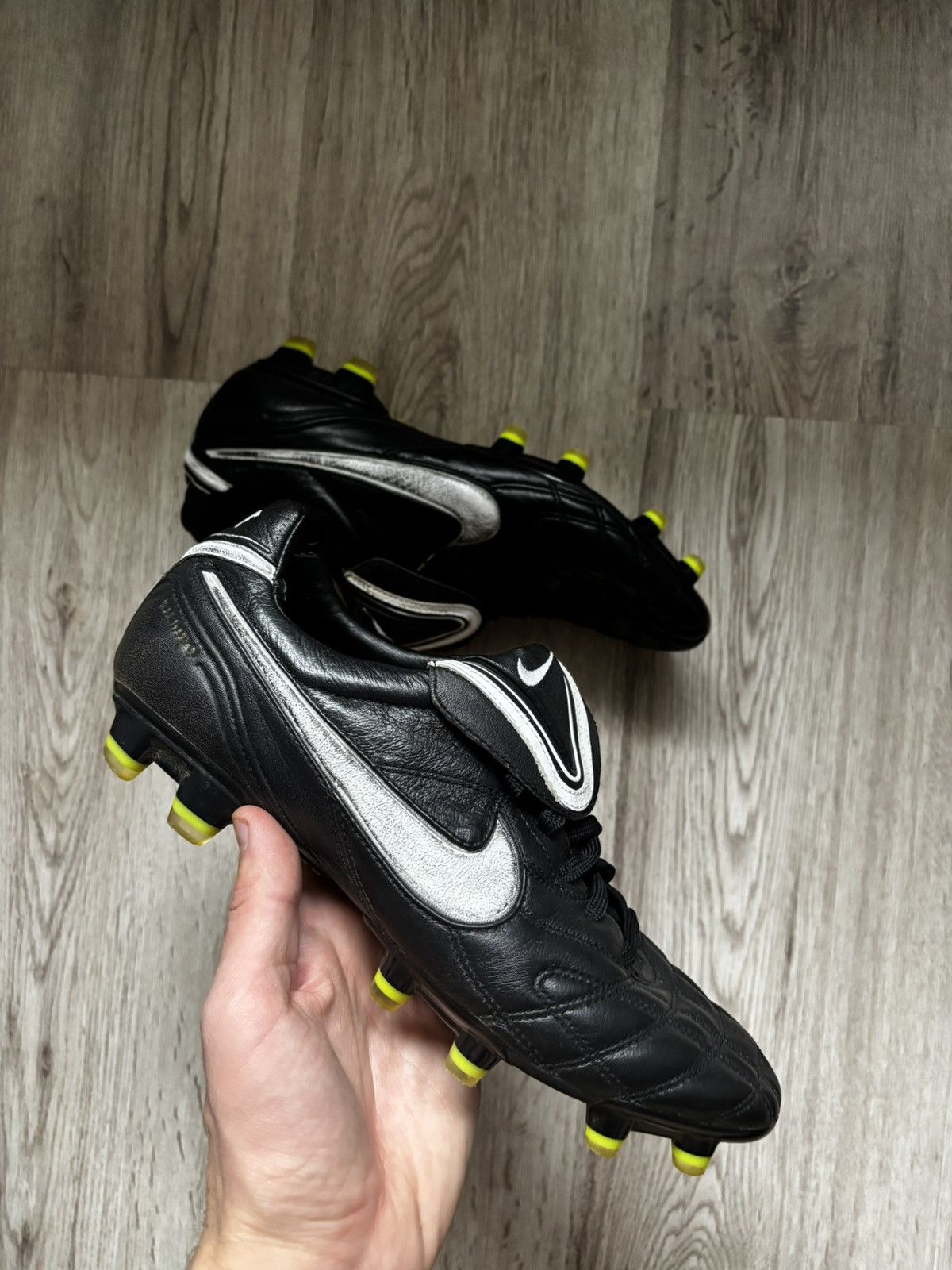 Nike Nike Tiempo Legend III FG Soccer Cleats VoltNo Insoles Size US 9 / EU 42 - 1 Thumbnail