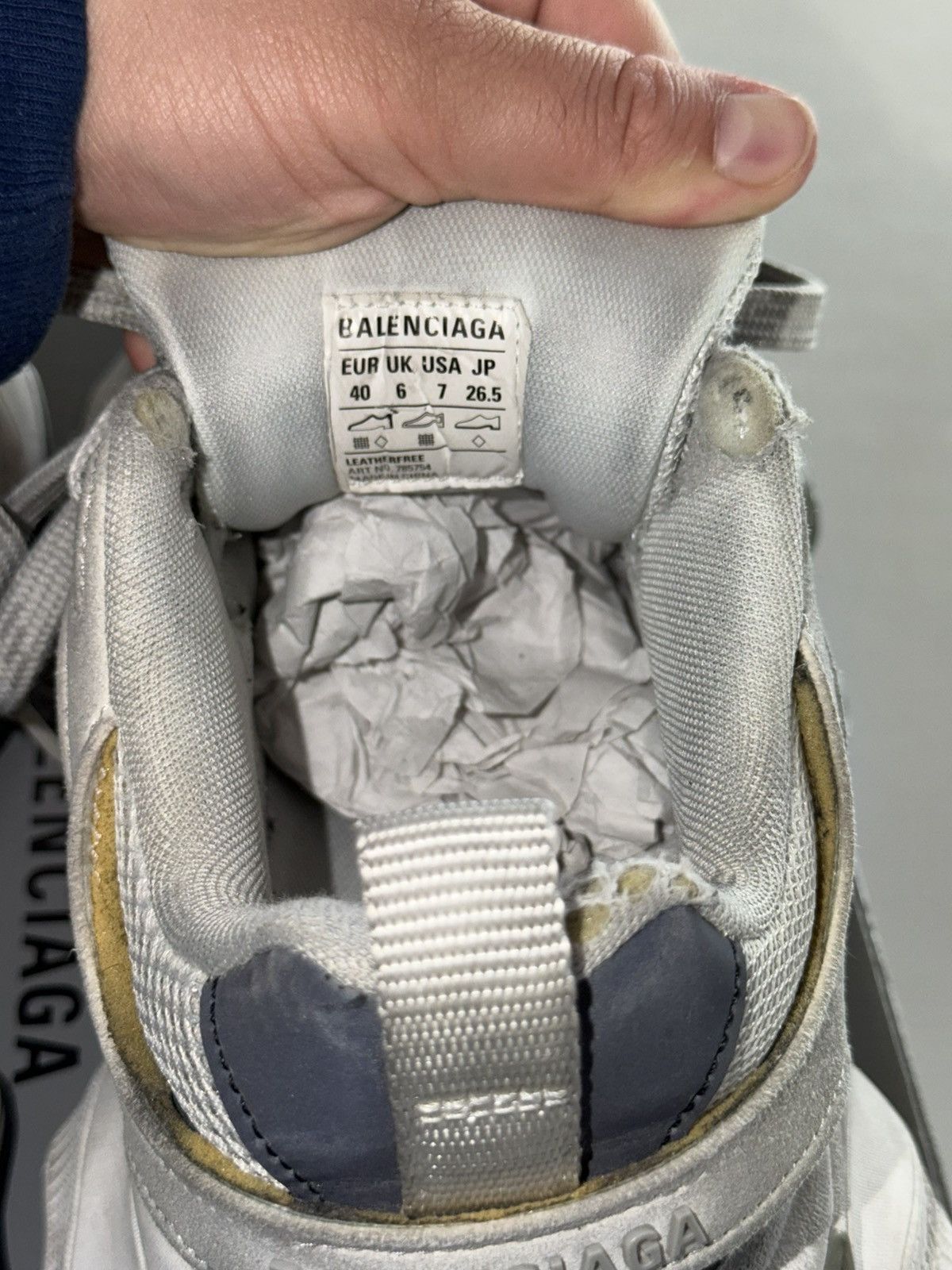 Balenciaga BALENCIAGA DEMNA CARGO SNEAKERS SIZE 40 Size US 7 / EU 40 - 15 Thumbnail