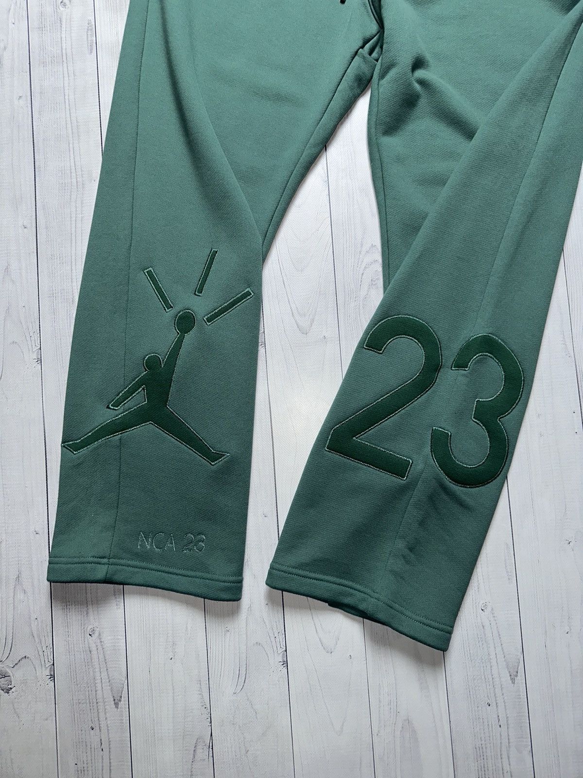 Jordan x Nina Chanel green pants very rare logo 23 size:M,L