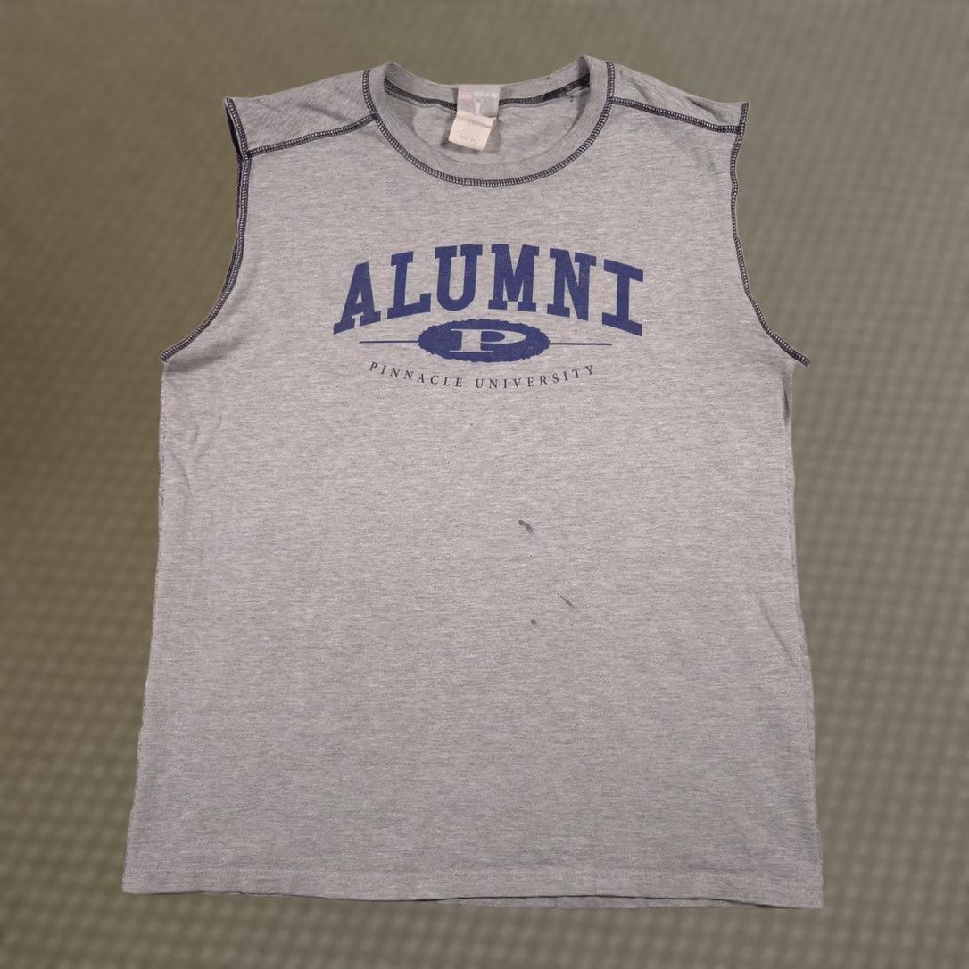 Hanes Pinnacle University Alumni Shirt Mens Medium Sleeveless Cutoff Tee Hanes Sports Gray College University T-Shirt Sleeveless 90s (if applicable) Size US M / EU 48-50 / 2 - 1 Thumbnail