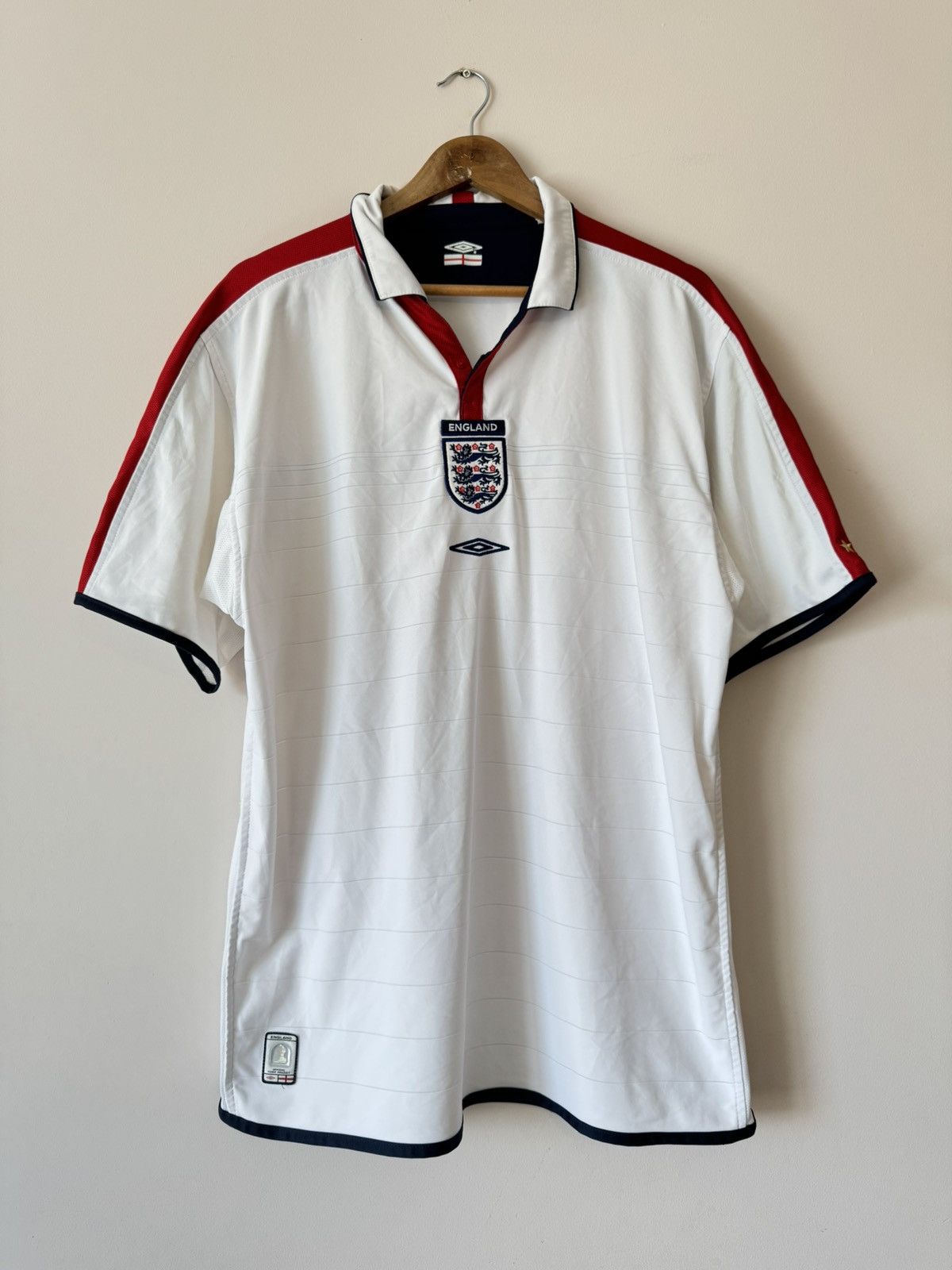 Umbro Vintage England 2004-2005 Home Soccer Jersey Football Shirt Size US XL / EU 56 / 4 - 1 Thumbnail