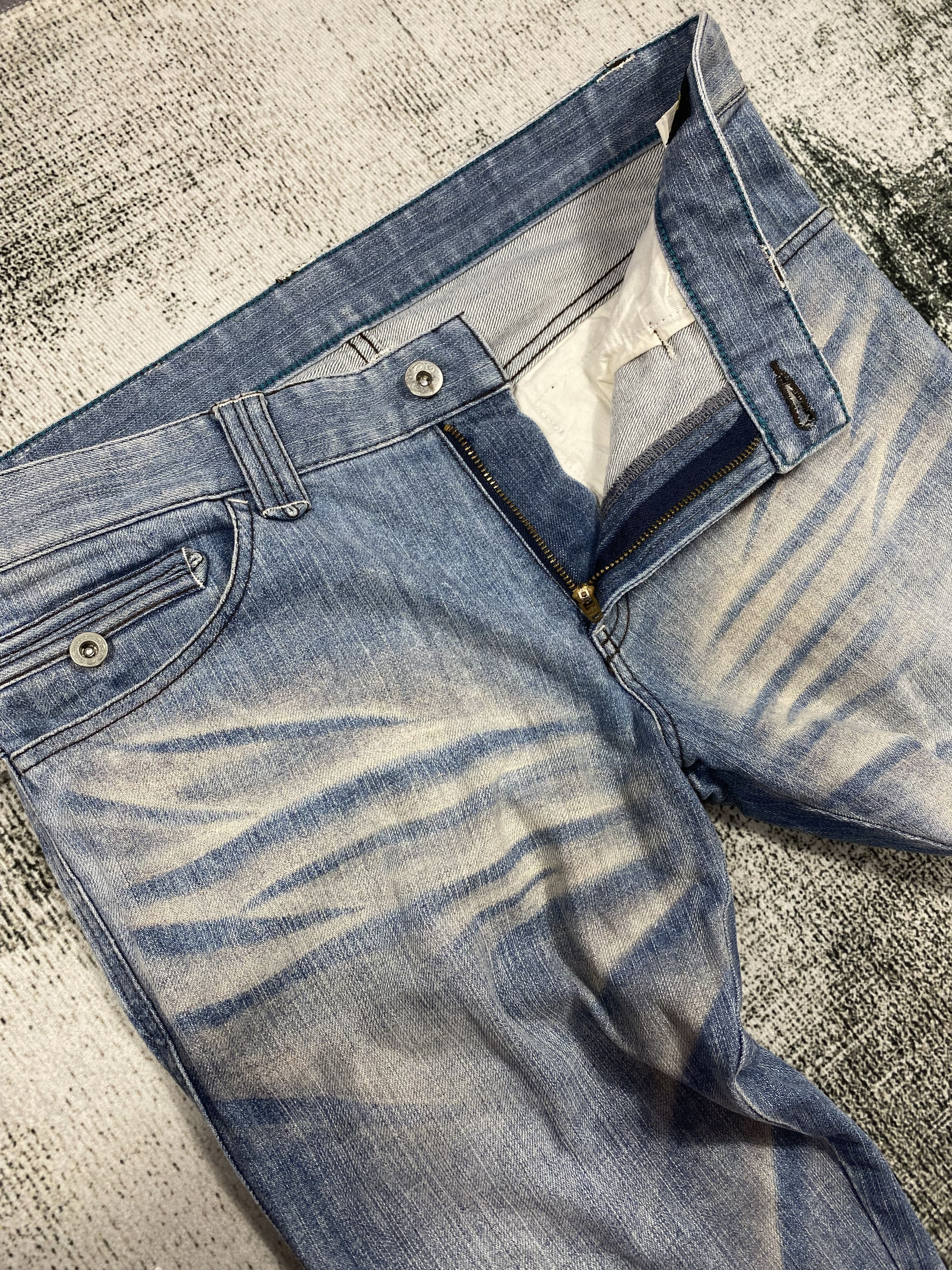 Japanese Brand SICKS💥Japanese High Street Slim Bootcut Blue Fade Whiskers Size US 32 / EU 48 - 4 Thumbnail