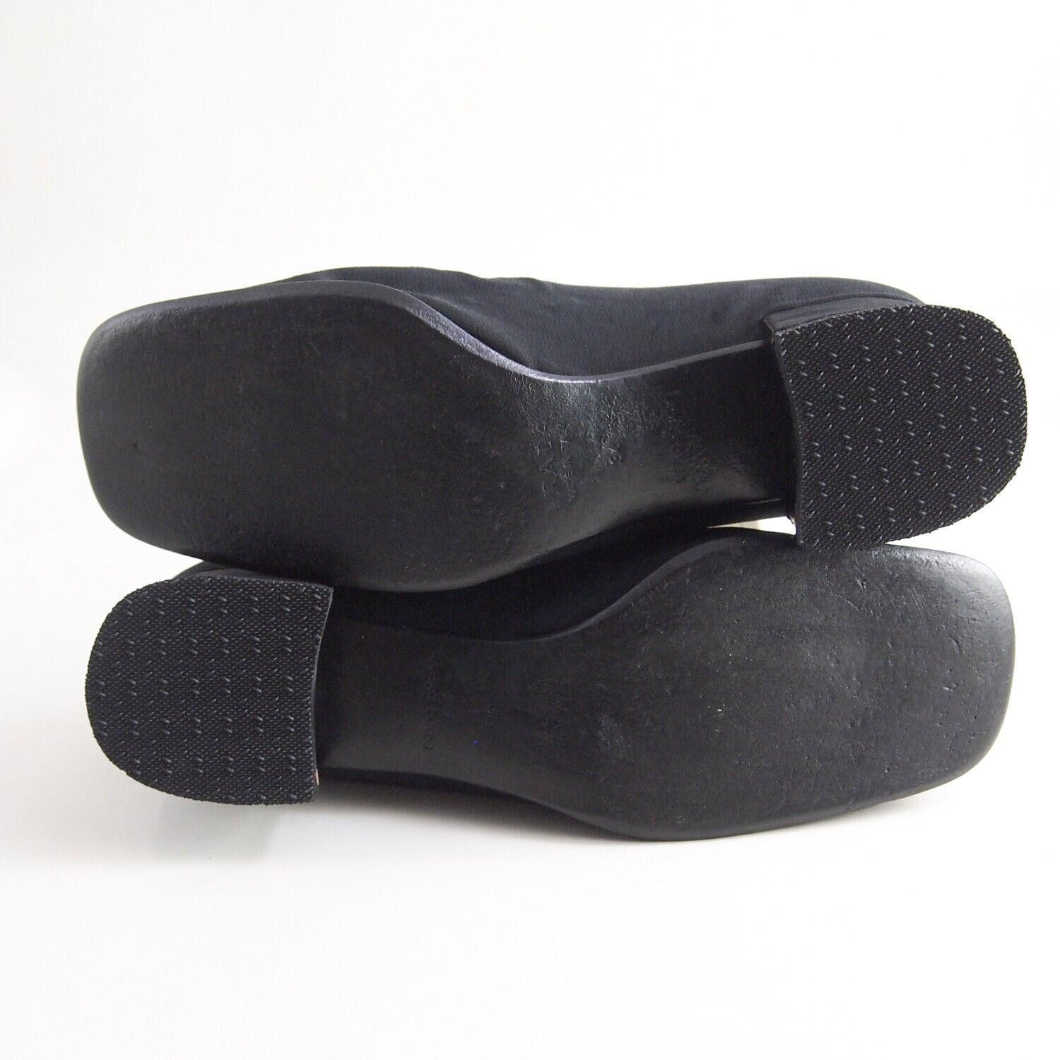 Prada Prada Square Toe Pumps Low Heel Black Suede US 6 EU 36 Size US 6 / IT 36 - 7 Thumbnail