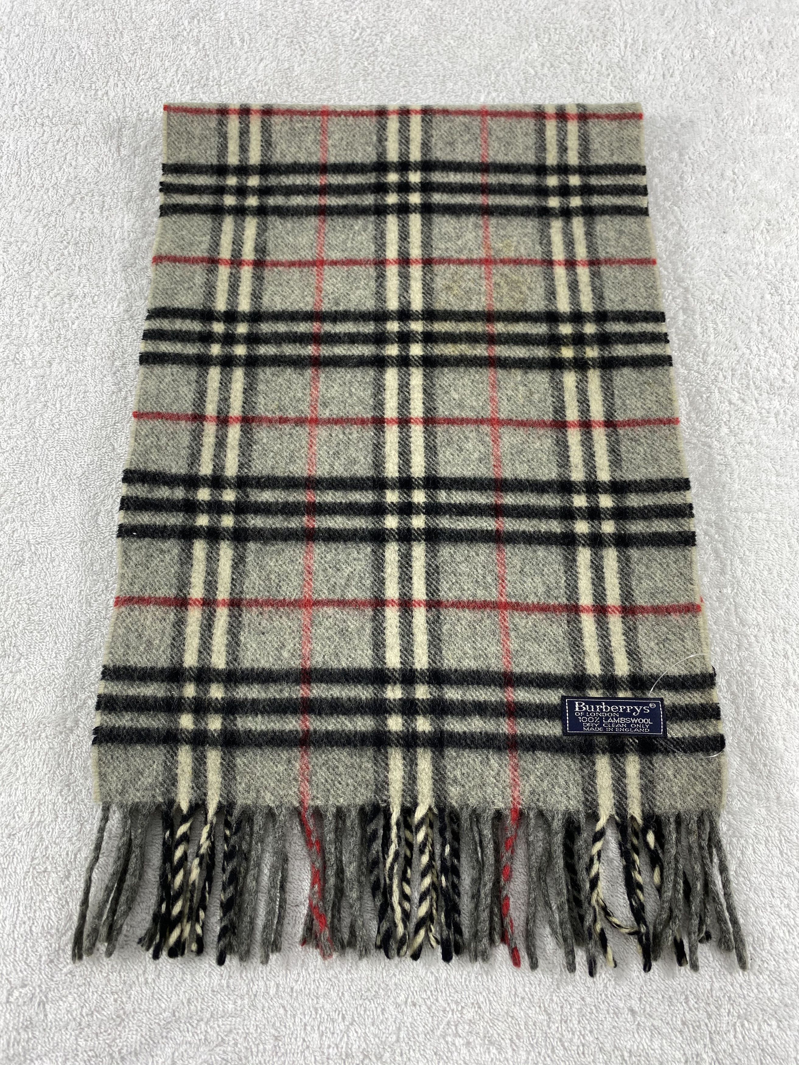 Burberry Vintage Burberry Scarf/Muffler/Neckwear MF614 Size ONE SIZE - 2 Thumbnail