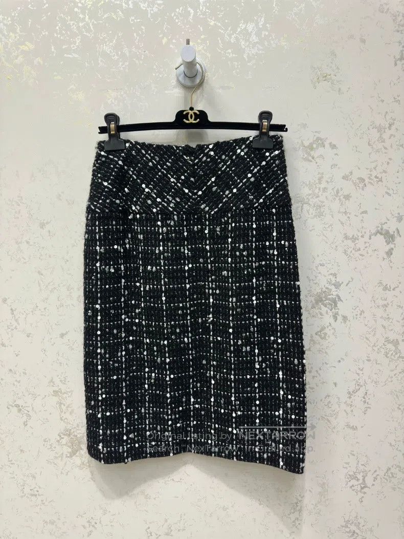 Chanel Chanel 20 Autumn and Winter Equestrian Series Tweed Half S Size 25" / US 0 / IT 36 - 1 Thumbnail