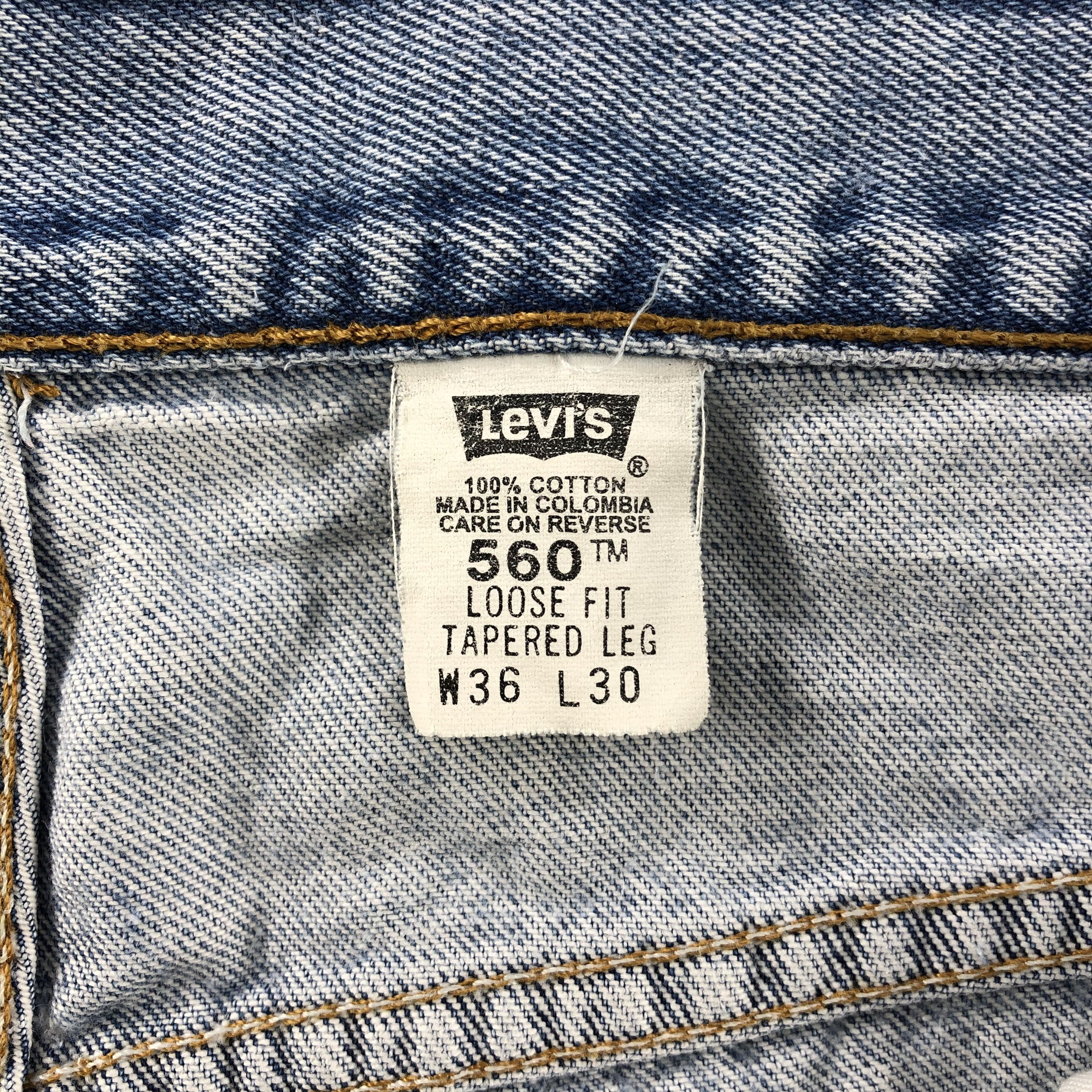 Levi's Vintage 90s Light Wash Levis 560 Jeans- J1303 Size US 35 - 10 Thumbnail